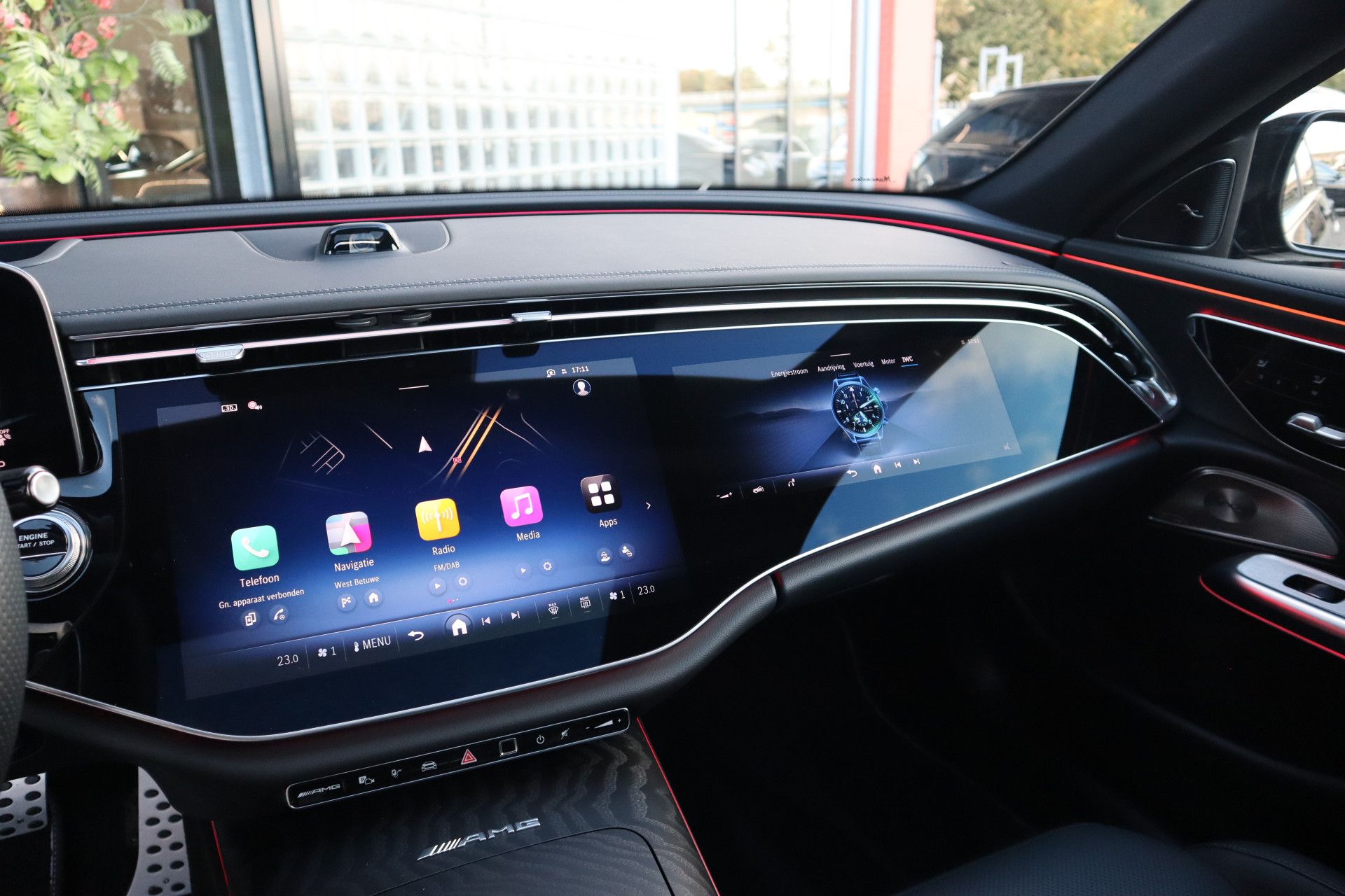 Afbeelding Mercedes-AMG E-Klasse Estate  53 4MATIC+ BRABUS700, Performance Stoelen, Pano, Trekhaak, Hyperscreen, Distronic