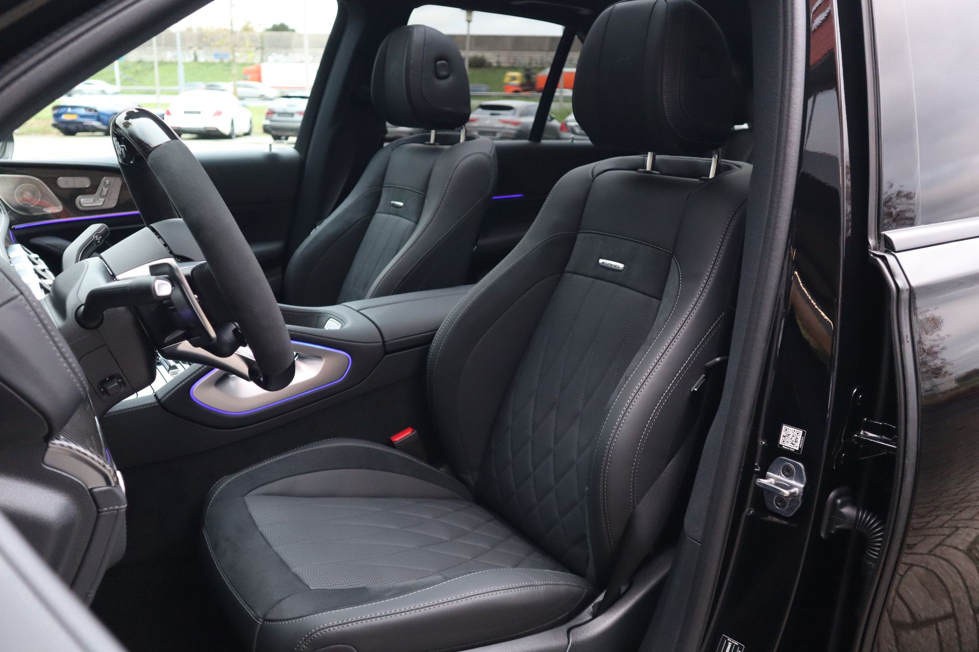 Afbeelding Mercedes-AMG GLE  63 S 4MATIC+ | Keramisch, Carbon int., Massage, Leder Exclusief, Rij-ass. pakket, Zitklima, Panoramadak, Driver's Package, Trekhaak