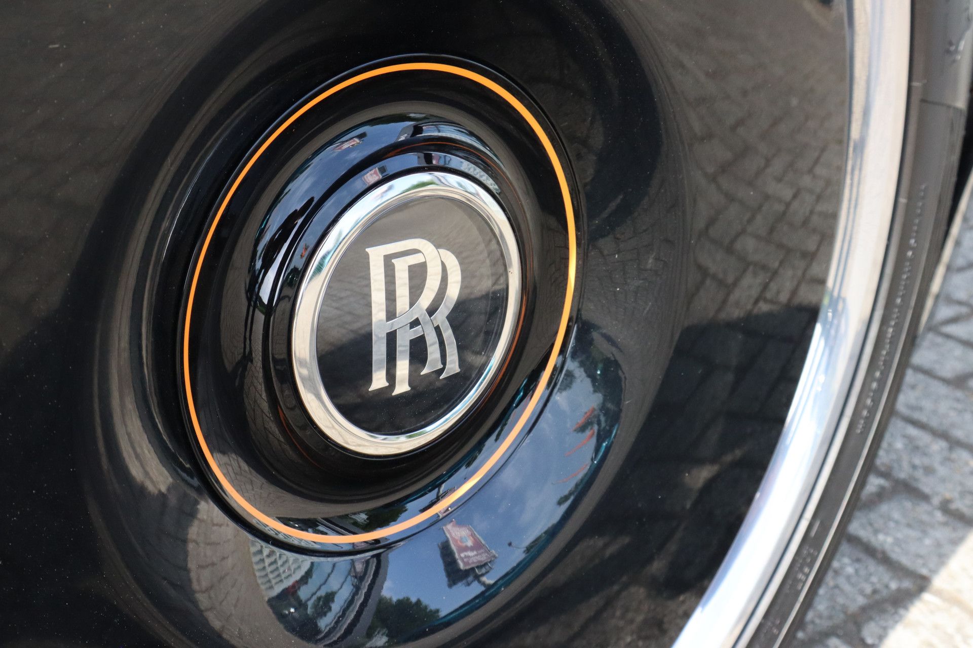 Afbeelding Rolls-Royce Phantom Series II | Starlight, Bespoke Audio, Massage, Entertainment