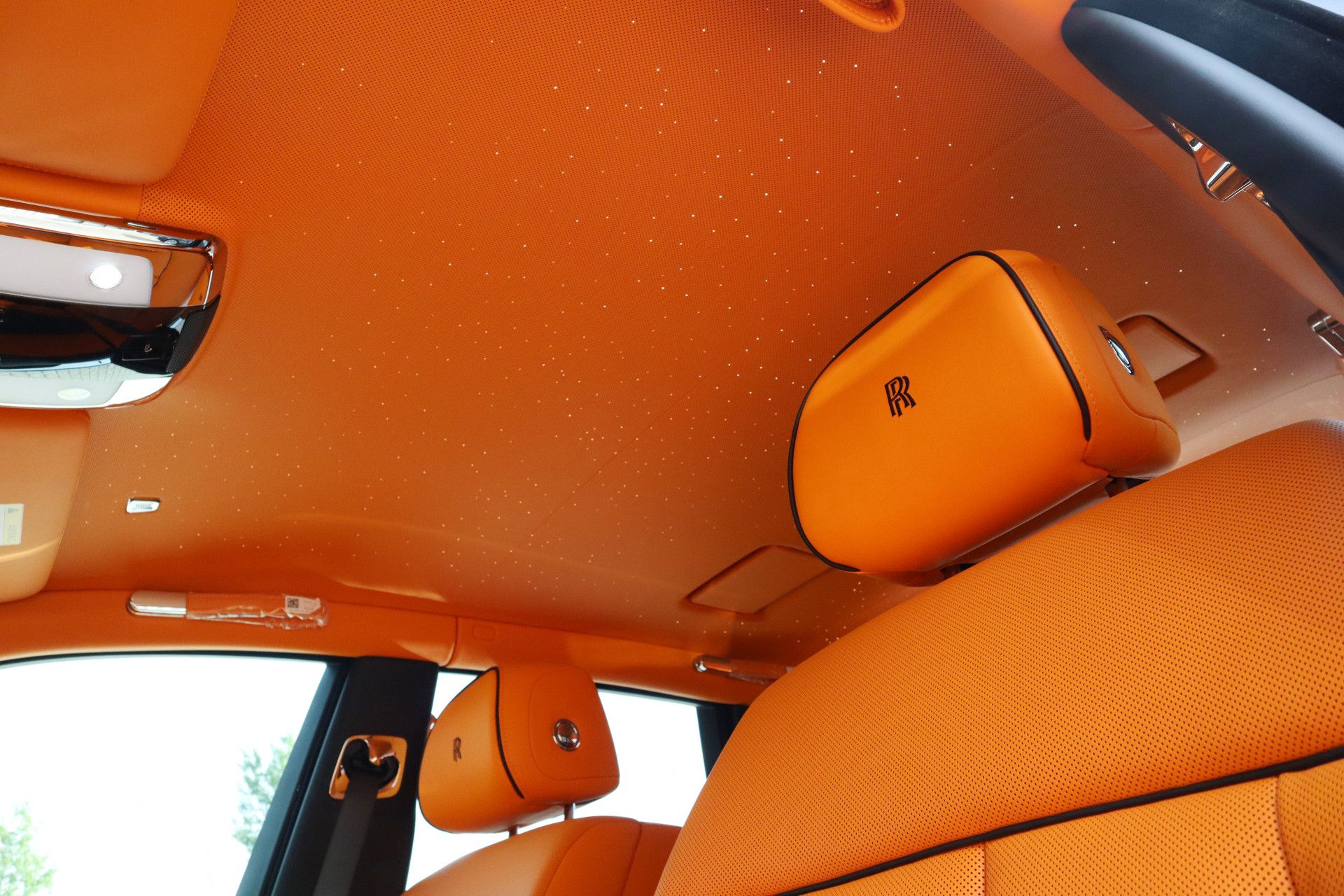 Afbeelding Rolls-Royce Phantom Series II | Starlight, Bespoke Audio, Massage, Entertainment