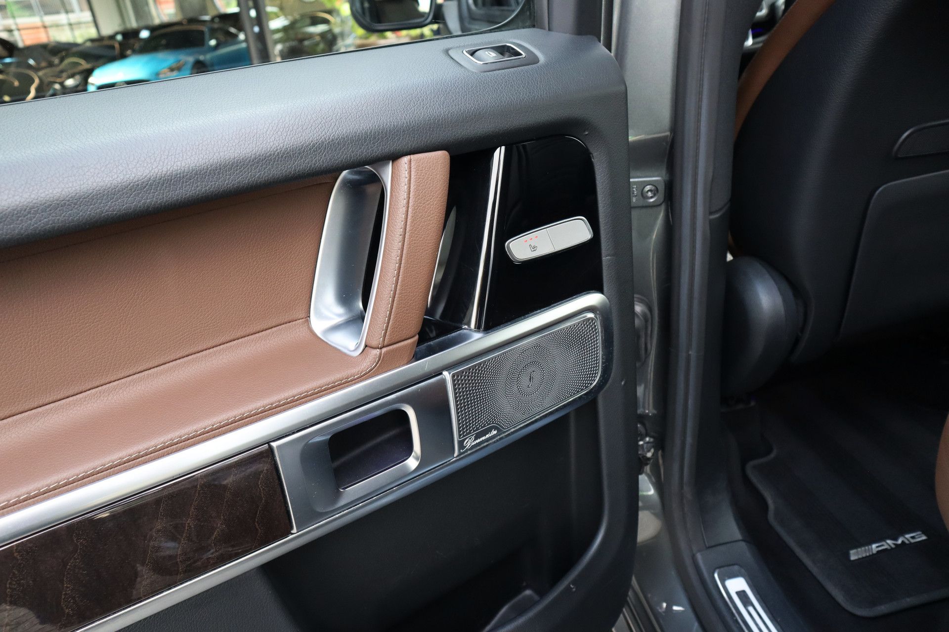 Afbeelding Mercedes-Benz G-Klasse 500 | AMG-Line, Massage, Rij-assistentie pakket, Burmester, Trekhaak, Zitklima, TV