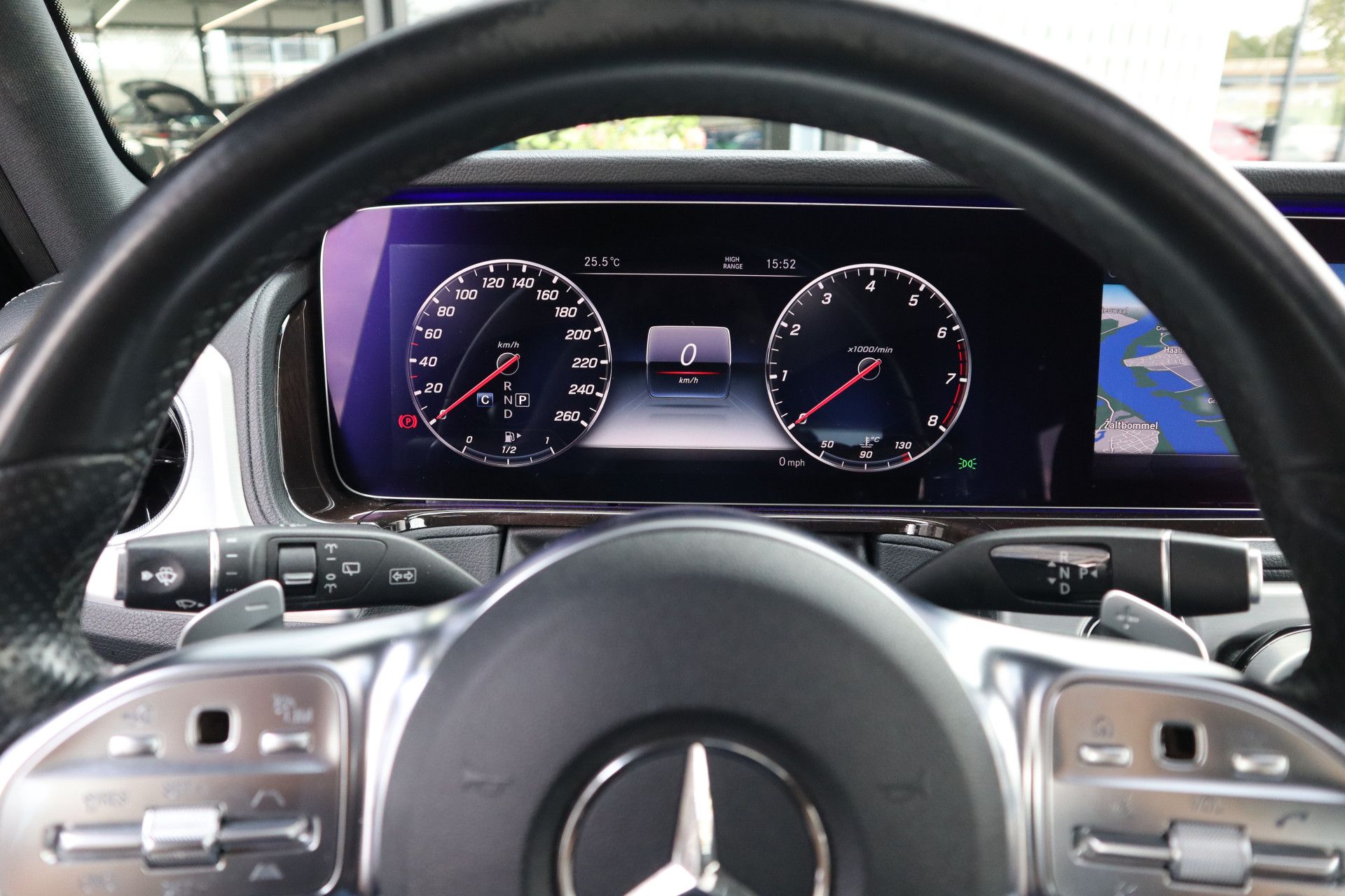 Afbeelding Mercedes-Benz G-Klasse 500 | AMG-Line, Massage, Rij-assistentie pakket, Burmester, Trekhaak, Zitklima, TV