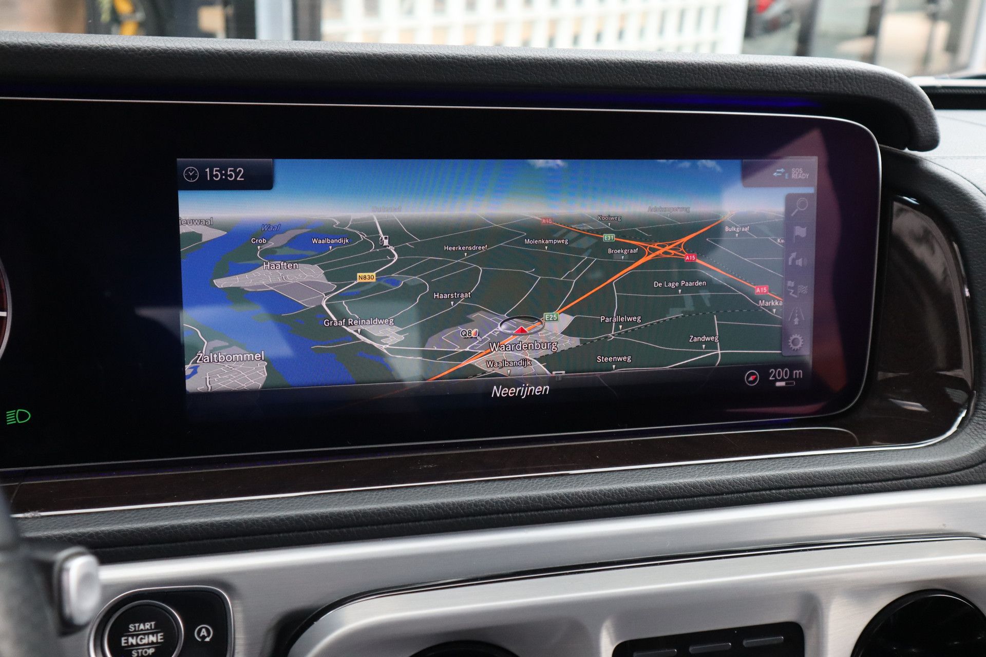Afbeelding Mercedes-Benz G-Klasse 500 | AMG-Line, Massage, Rij-assistentie pakket, Burmester, Trekhaak, Zitklima, TV