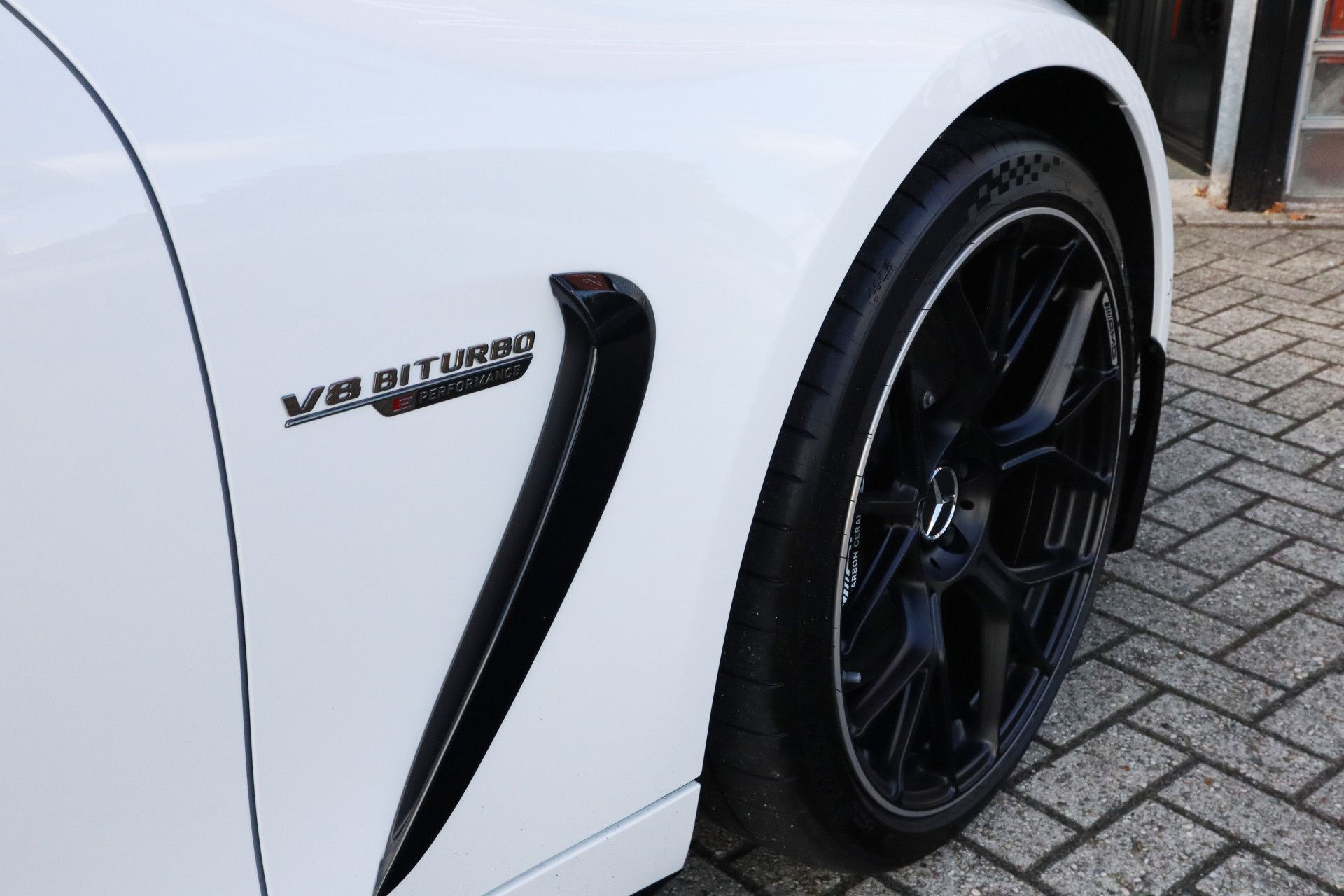 Afbeelding Mercedes-AMG AMG GT 63 S E Performance | Keramisch, Carbon in/ex, Aerodynamica-pakket, Dynamic Plus pakket, 21 inch, Achterasbesturing, Performance-stoelen, Rij-ass. Plus pakket, Burmester High End, Panoramadak