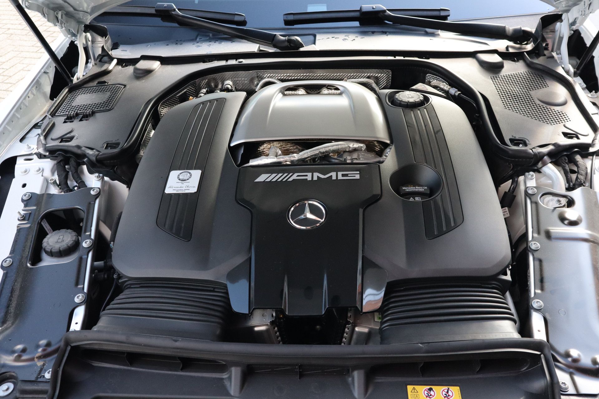 Afbeelding Mercedes-AMG AMG GT 63 S E Performance | Keramisch, Carbon in/ex, Aerodynamica-pakket, Dynamic Plus pakket, 21 inch, Achterasbesturing, Performance-stoelen, Rij-ass. Plus pakket, Burmester High End, Panoramadak