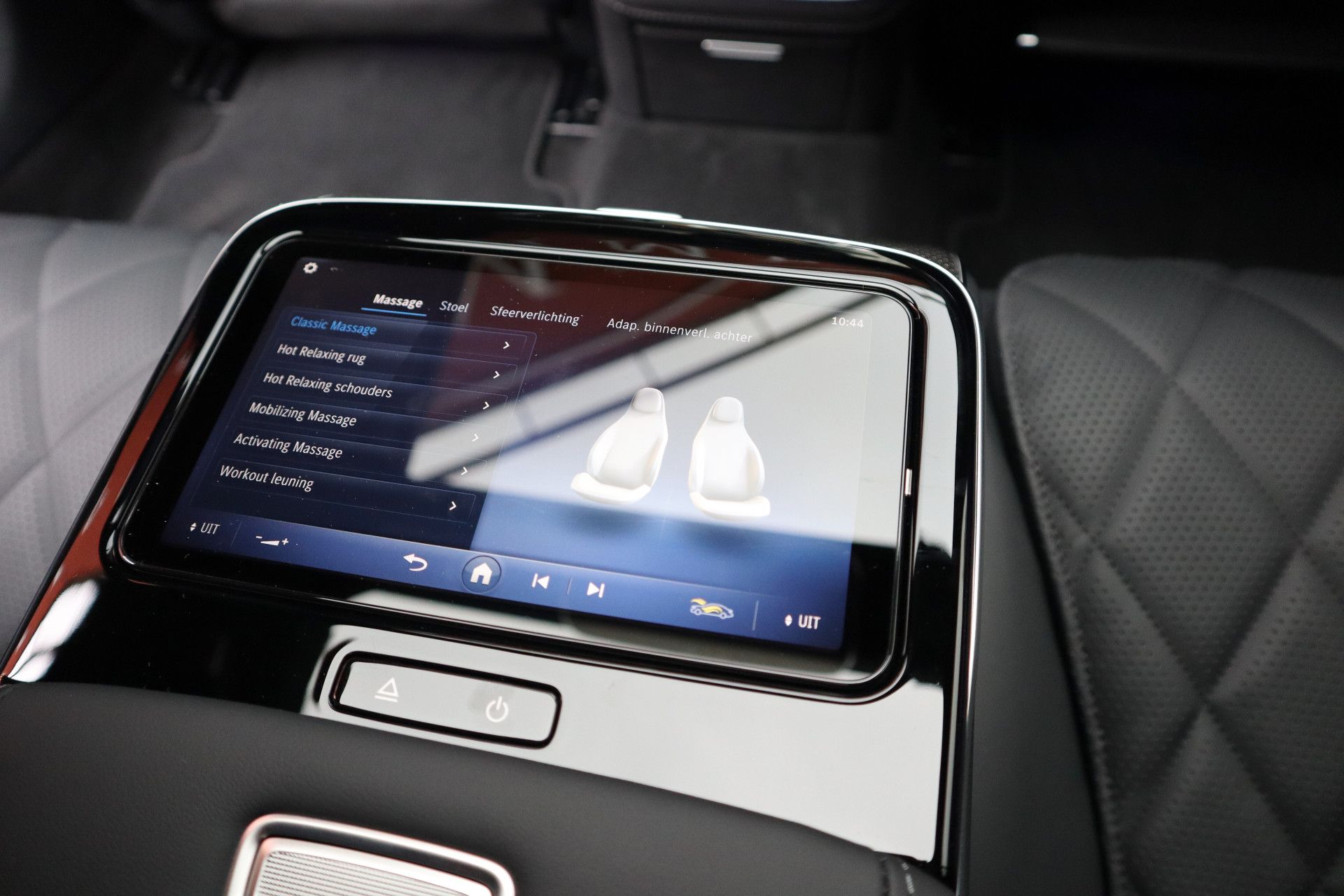 Afbeelding Mercedes-Benz S-Klasse 580 e 4MATIC Lang | AMG-Line, Achterasbesturing, Burmester High End 4D, Massage, Leder Exclusief, Chauffeurspakket, Rij-ass. Plus pakket, Warmtecomfortpakket, Zonweringspakket, Night-pakket