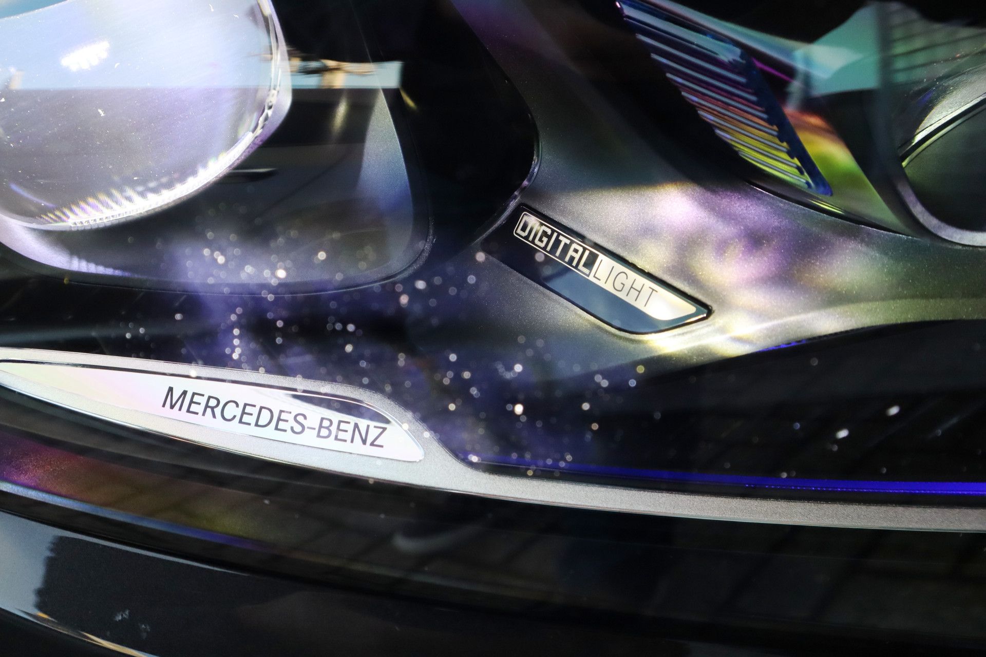 Afbeelding Mercedes-Benz GLC 200 4MATIC | AMG-Line, Luchtvering, Achterasbest., Rij-ass. pakket, Burmester, Pano, Memory, Stoelverwarming, Digital Light