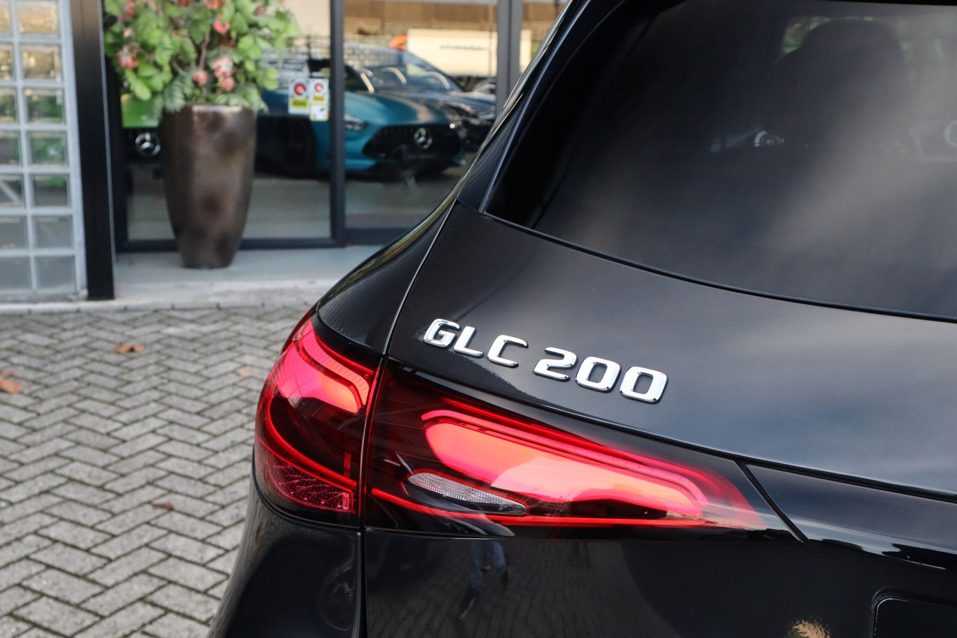 Afbeelding Mercedes-Benz GLC 200 4MATIC | AMG-Line, Luchtvering, Achterasbest., Rij-ass. pakket, Burmester, Pano, Memory, Stoelverwarming, Digital Light