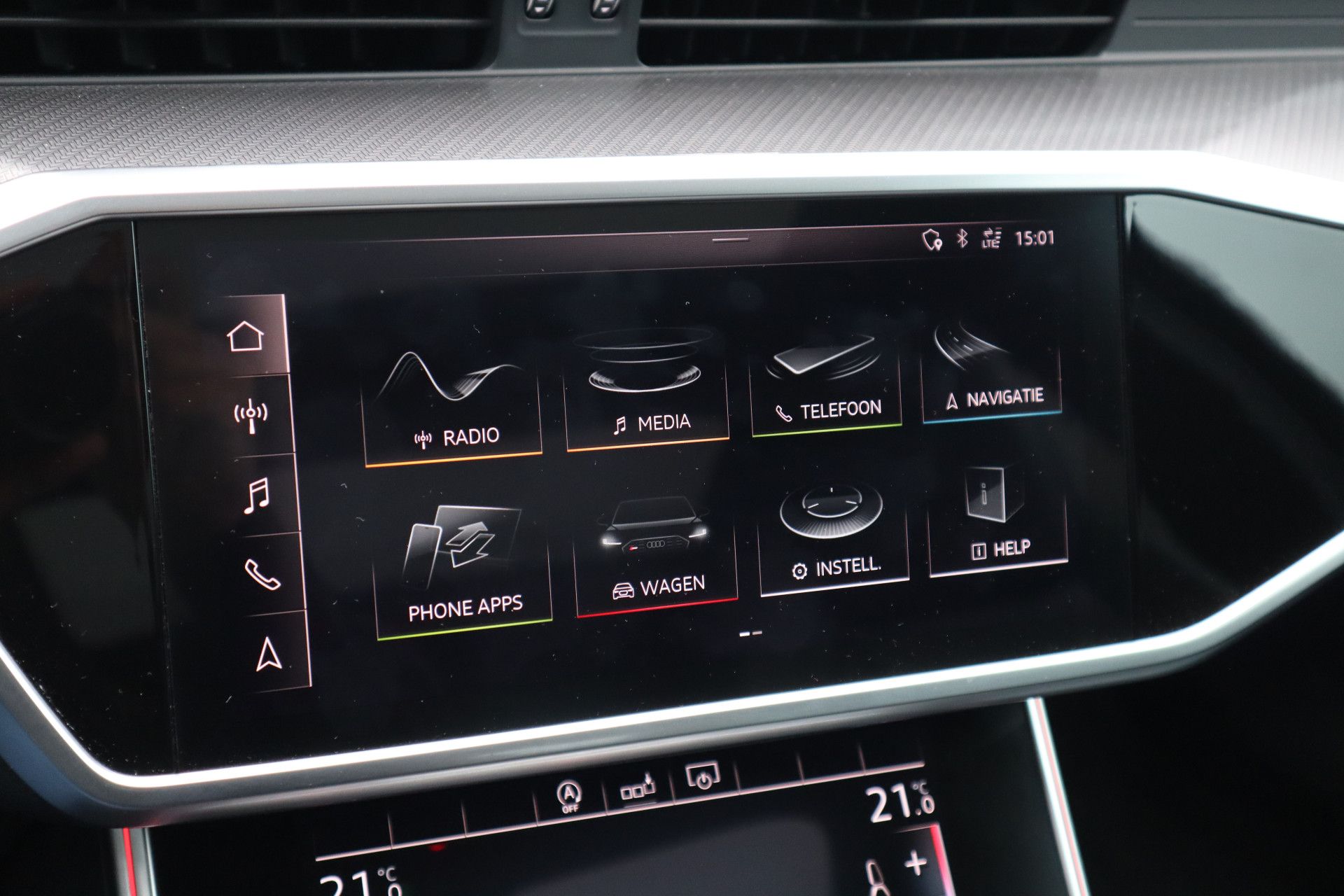 Afbeelding Audi RS6 Avant TFSI quattro | Milltek, Keramisch, Carbon in/ex, B&O, Panoramadak, Zitklima, Adaptive Cruise Control, Zonweringspakket, Wrap matblauw