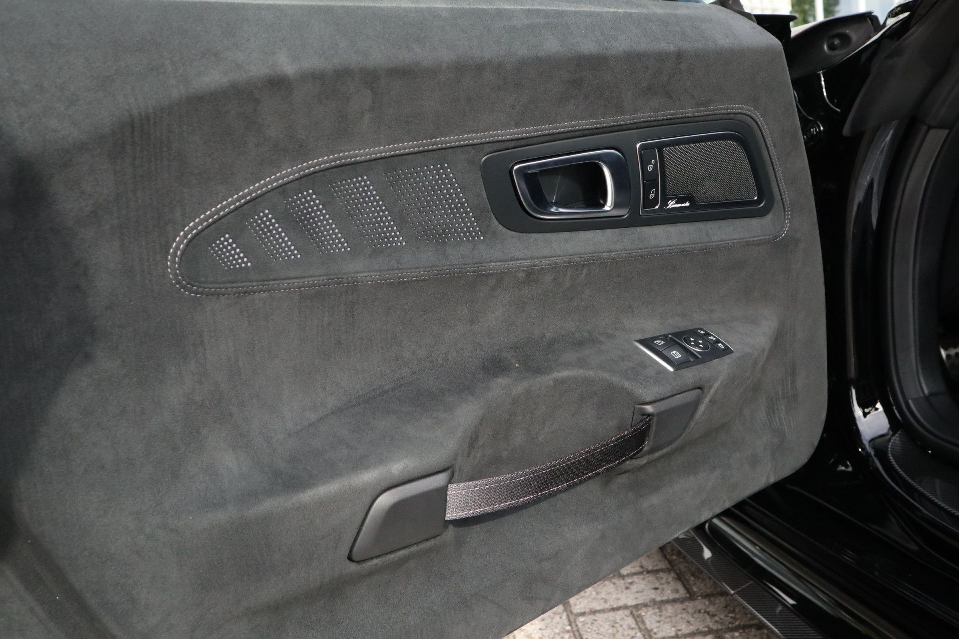 Afbeelding Mercedes-Benz AMG GT Black Series | Track Package, Schaalstoelen, Keramisch, Carbon in/exterieur, Burmester