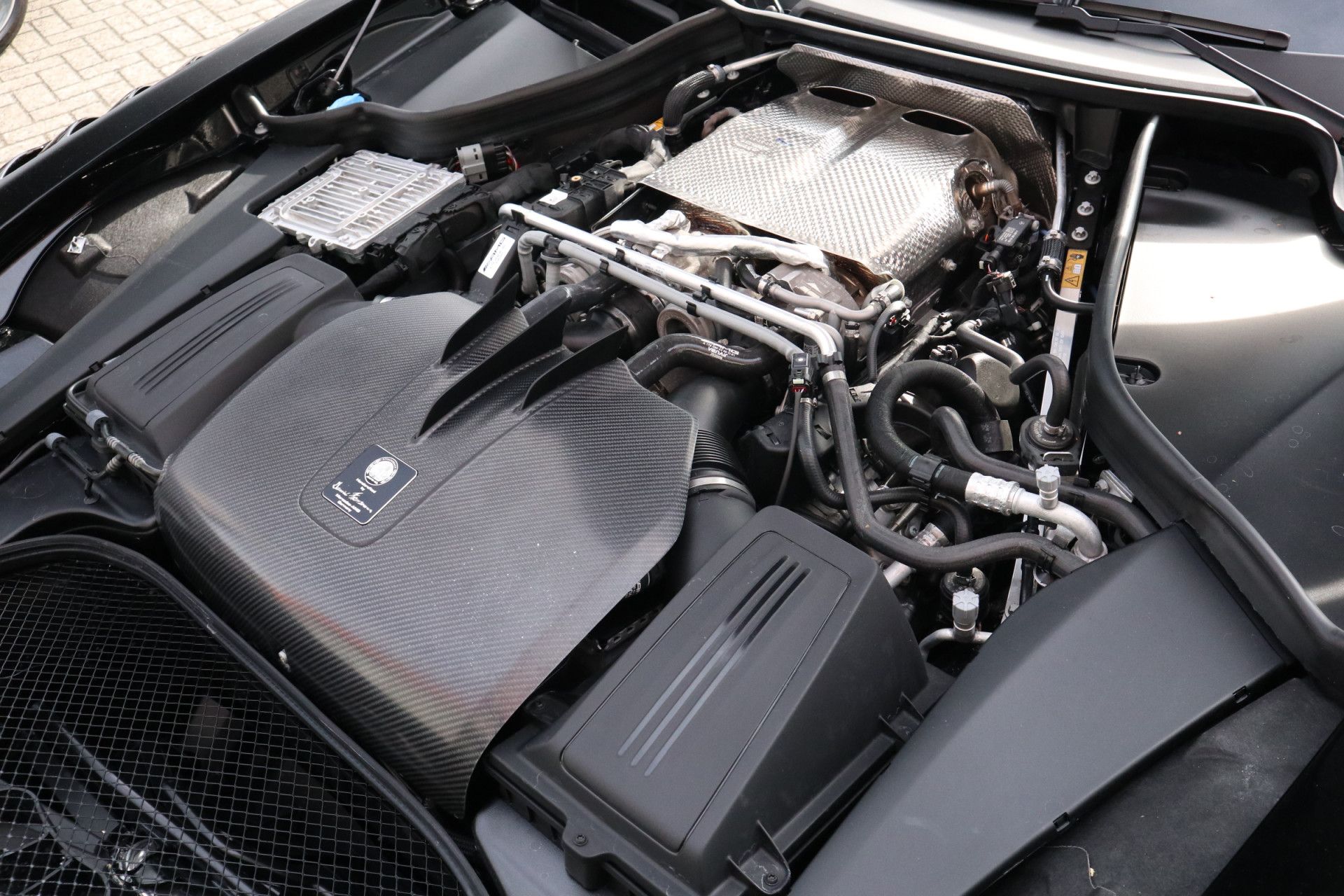 Afbeelding Mercedes-Benz AMG GT Black Series | Track Package, Schaalstoelen, Keramisch, Carbon in/exterieur, Burmester