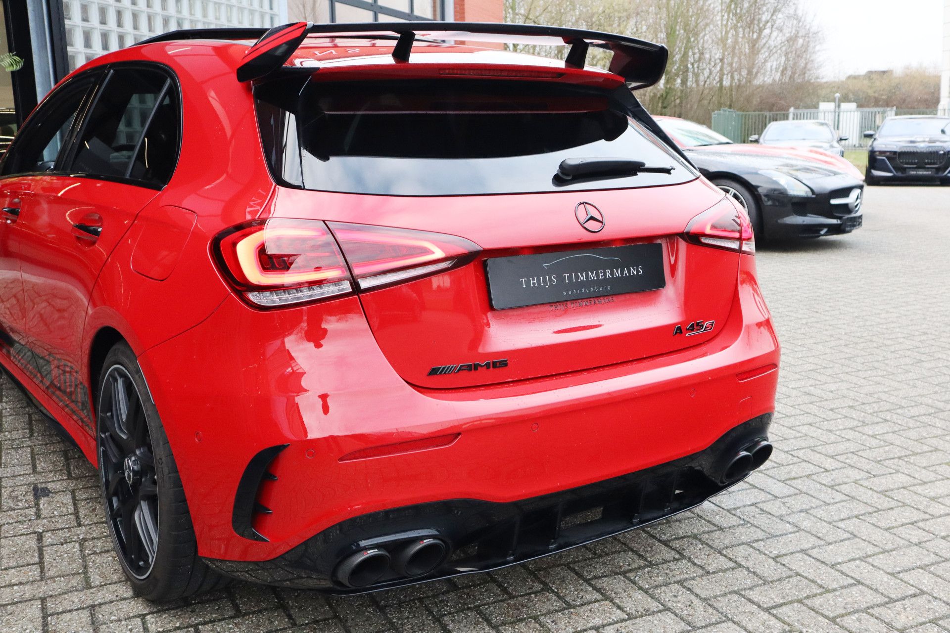 Afbeelding Mercedes-AMG A-Klasse 45 S  4MATIC+ | Akrapovic uitlaat, Perf. stoelen, Driver's Package, Aerodynamica-pakket, Pano, Rij-assistentie pakket, Memory, Stoelverwarming, Head-up display