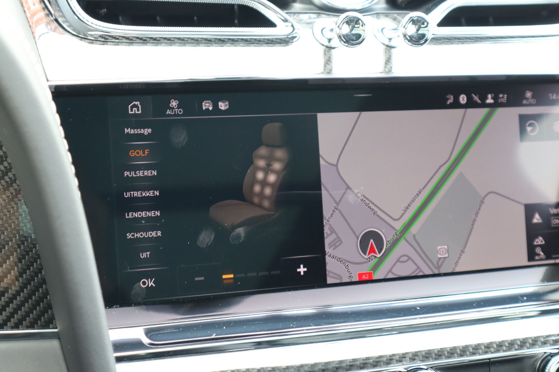 Afbeelding Bentley Bentayga S 4.0 V8 | Mulliner, Naim Audio, Carbon interieur, Massage, Nachtzicht, Panoramadak, Zitklima, Stuurverwarming, Trekhaak, Zonweringspakket