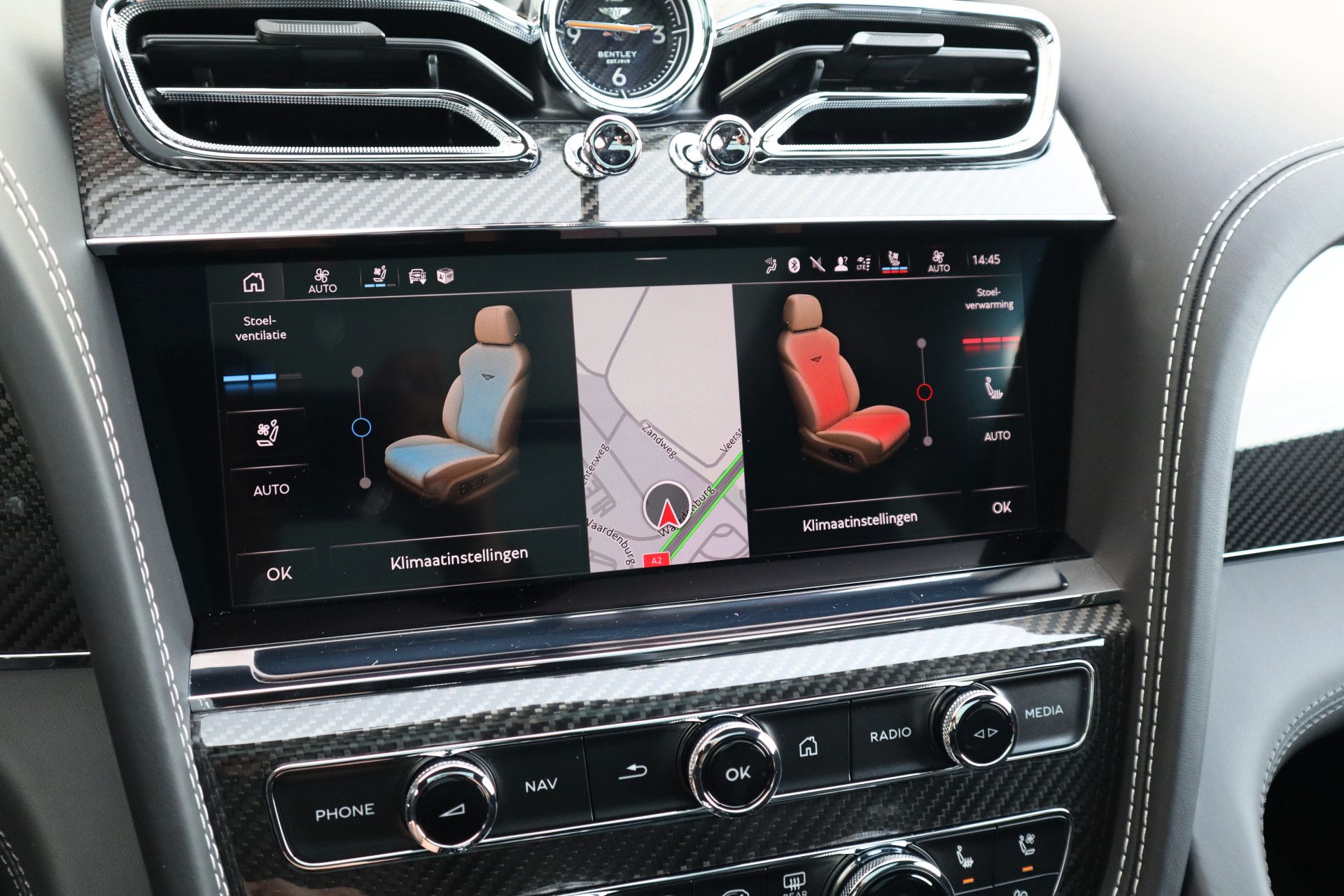 Afbeelding Bentley Bentayga S 4.0 V8 | Mulliner, Naim Audio, Carbon interieur, Massage, Nachtzicht, Panoramadak, Zitklima, Stuurverwarming, Trekhaak, Zonweringspakket