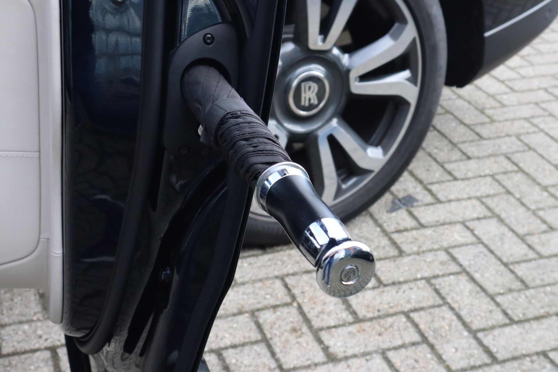 Afbeelding Rolls-Royce Cullinan 6.75 V12 | Bespoke Audio, Massage, Entertainment, Nachtzicht, Panoramadak, Trekhaak, Stoelverwarming, Stuurverwarming, ACC