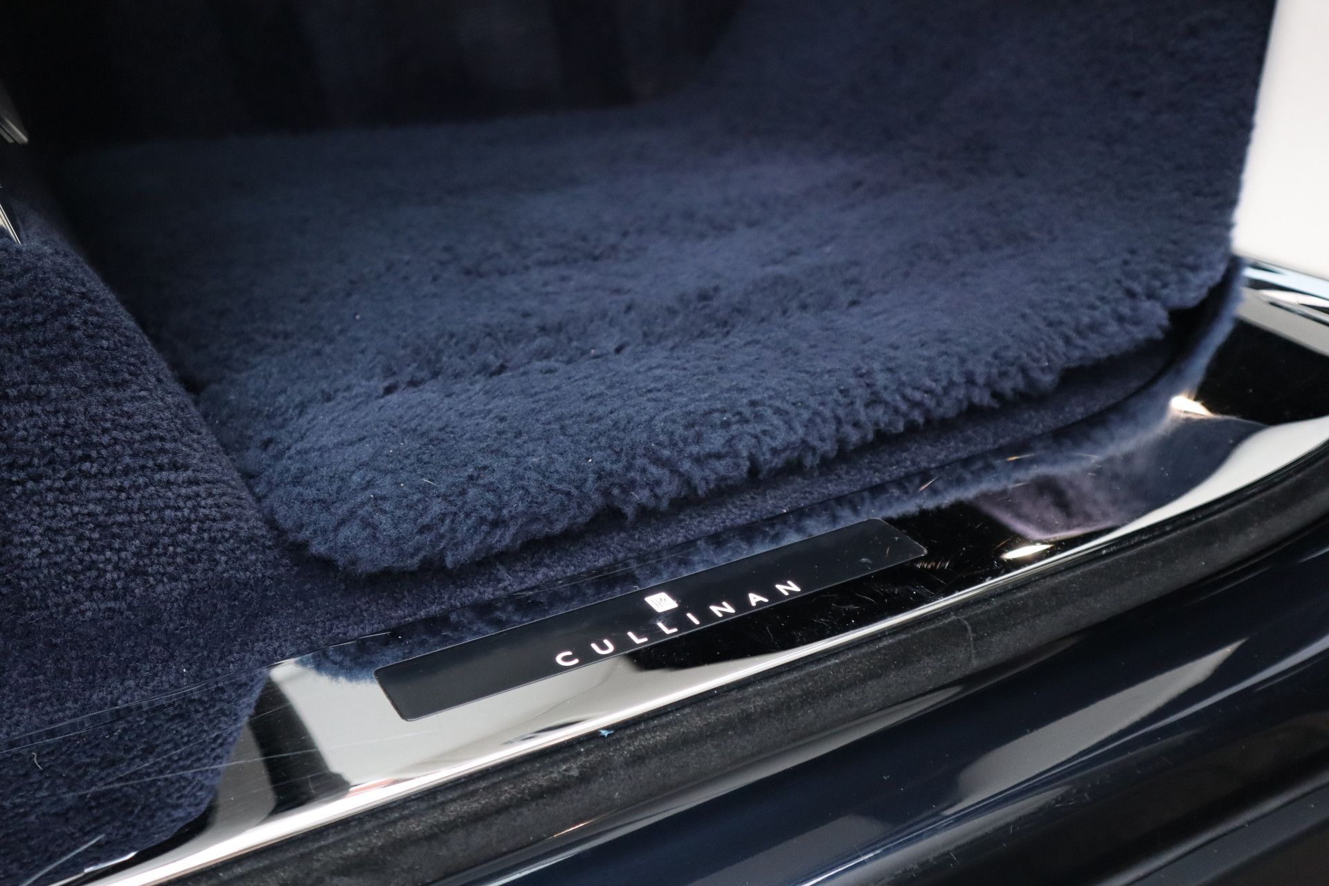 Afbeelding Rolls-Royce Cullinan 6.75 V12 | Bespoke Audio, Massage, Entertainment, Nachtzicht, Panoramadak, Trekhaak, Stoelverwarming, Stuurverwarming, ACC