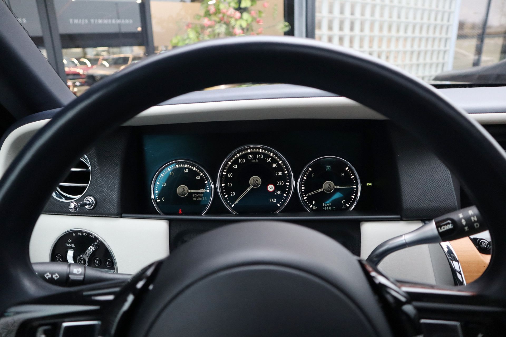 Afbeelding Rolls-Royce Cullinan 6.75 V12 | Bespoke Audio, Massage, Entertainment, Nachtzicht, Panoramadak, Trekhaak, Stoelverwarming, Stuurverwarming, ACC