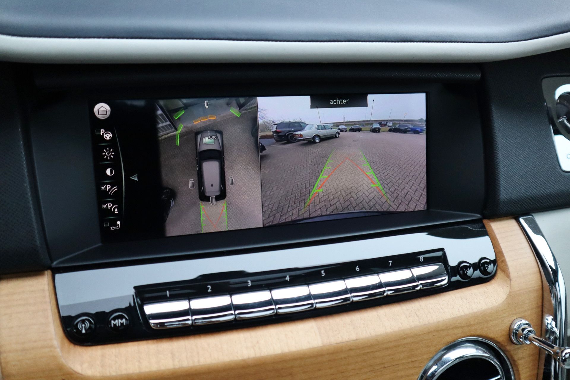 Afbeelding Rolls-Royce Cullinan 6.75 V12 | Bespoke Audio, Massage, Entertainment, Nachtzicht, Panoramadak, Trekhaak, Stoelverwarming, Stuurverwarming, ACC