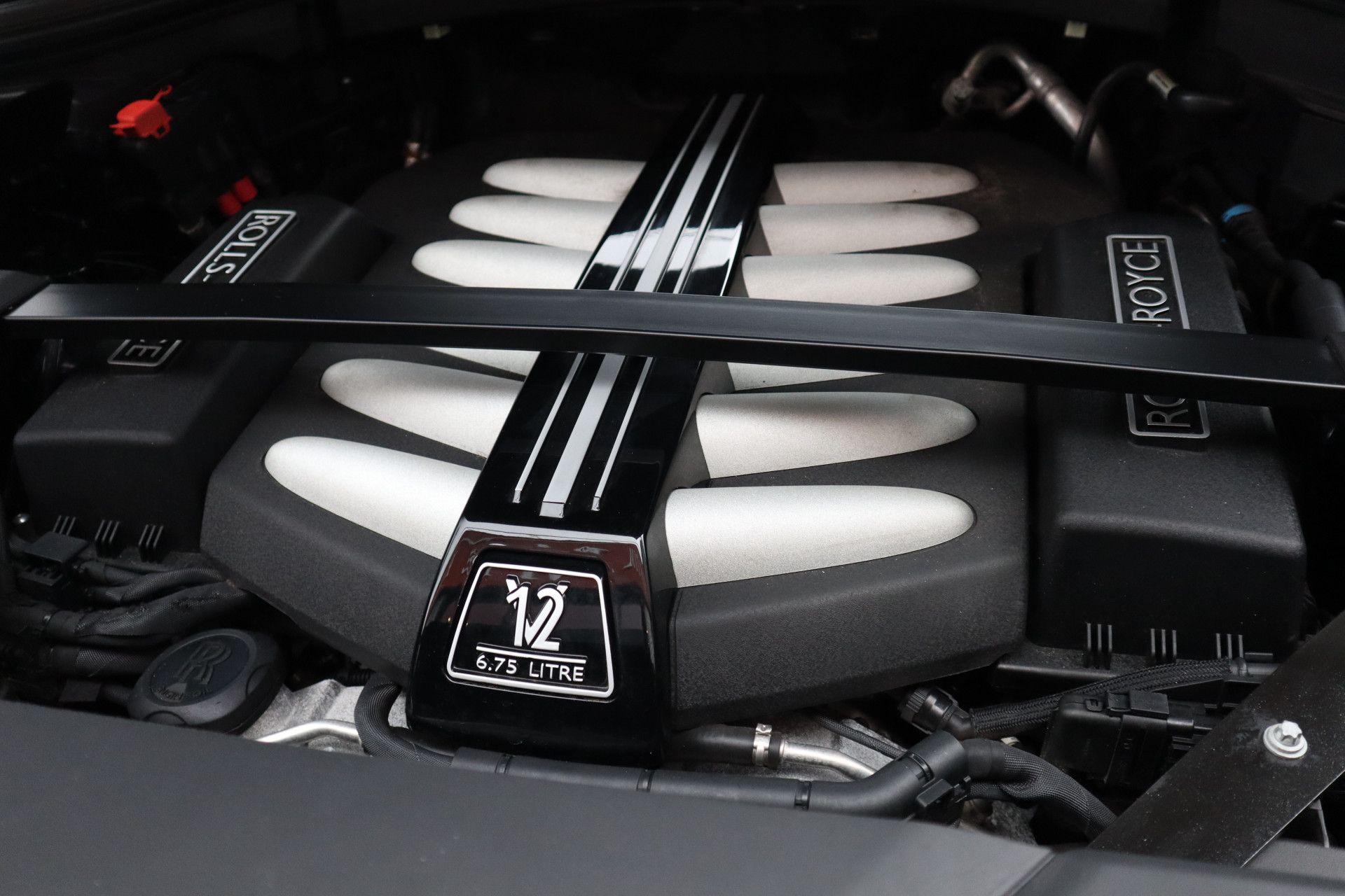 Afbeelding Rolls-Royce Cullinan 6.75 V12 | Bespoke Audio, Massage, Entertainment, Nachtzicht, Panoramadak, Trekhaak, Stoelverwarming, Stuurverwarming, ACC