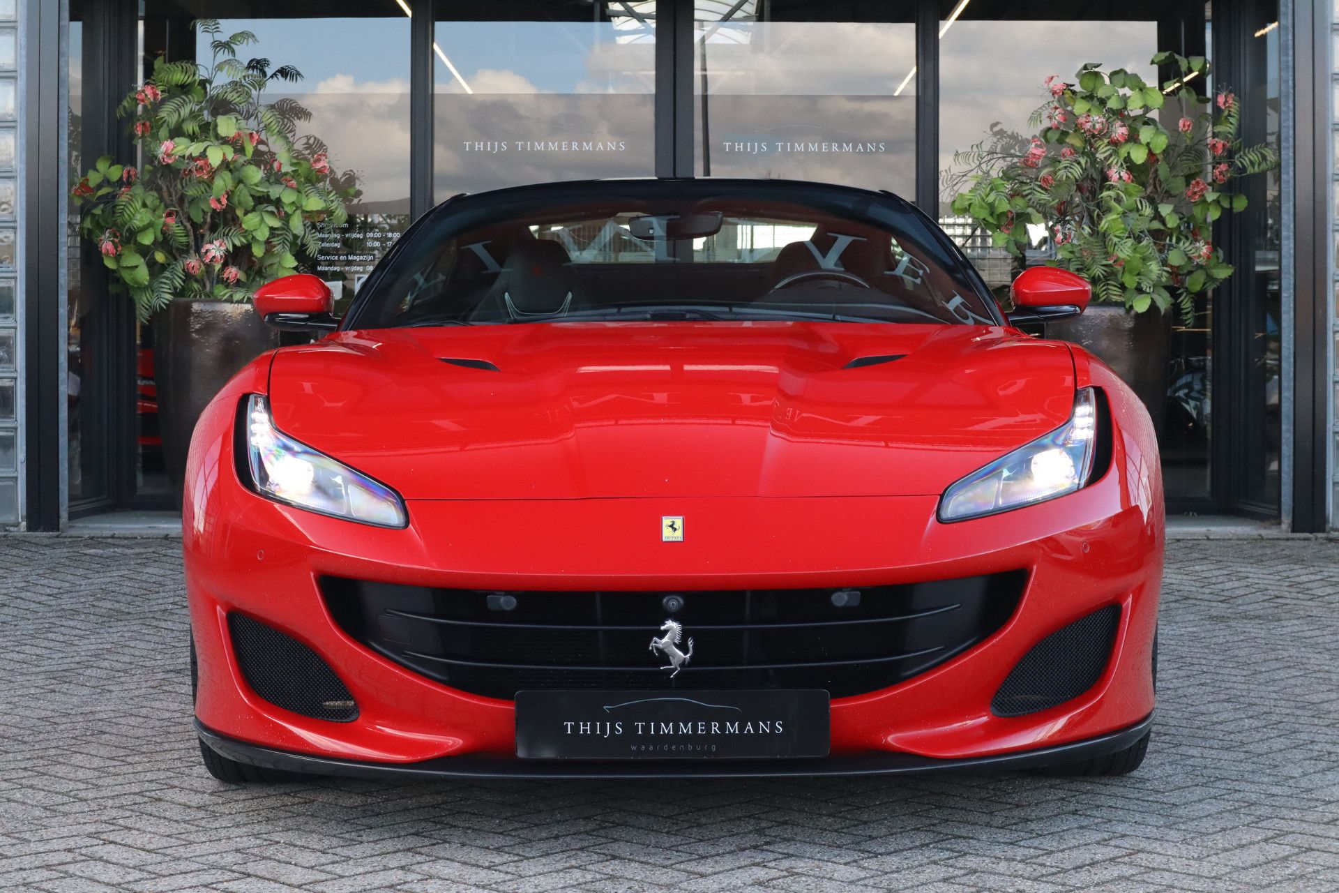 Afbeelding Ferrari Portofino 3.9 V8 HELE | Carbon in/ex, Passenger display, JBL, Elektrisch verst. Daytona stoelen, Stoelverwarming, Camera, Apple Carplay