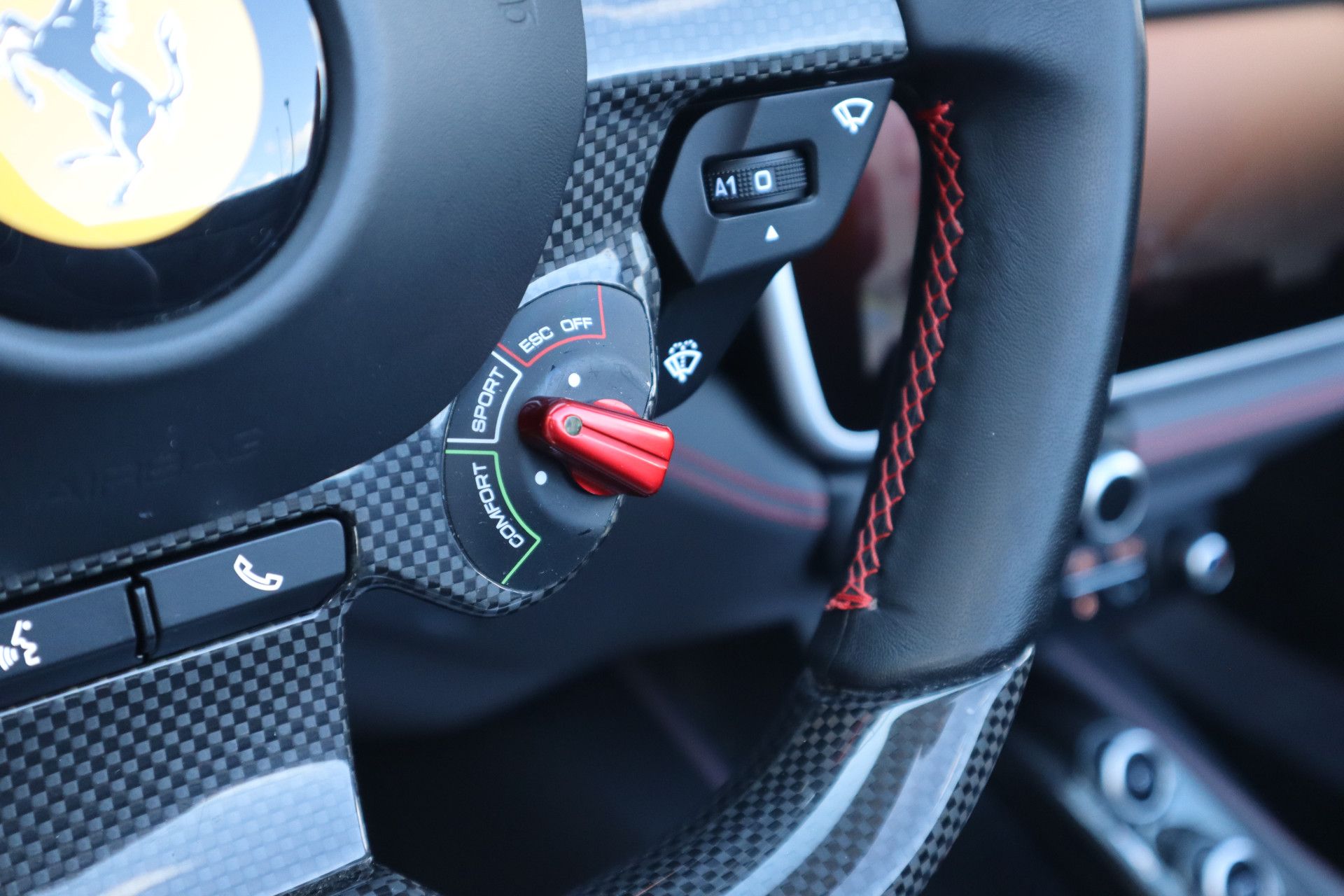 Afbeelding Ferrari Portofino 3.9 V8 HELE | Carbon in/ex, Passenger display, JBL, Elektrisch verst. Daytona stoelen, Stoelverwarming, Camera, Apple Carplay