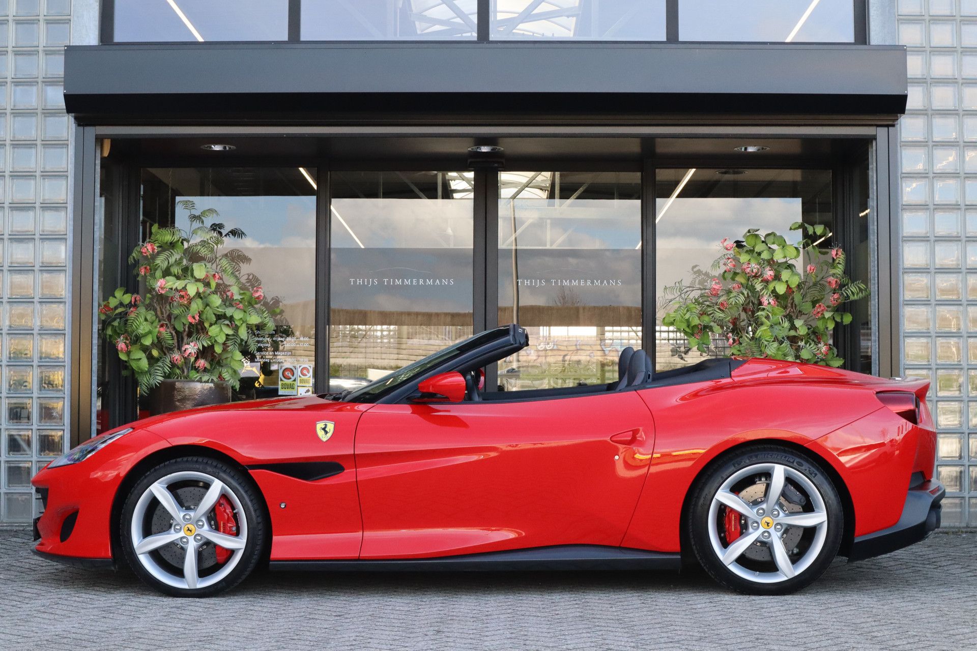 Afbeelding Ferrari Portofino 3.9 V8 HELE | Carbon in/ex, Passenger display, JBL, Elektrisch verst. Daytona stoelen, Stoelverwarming, Camera, Apple Carplay