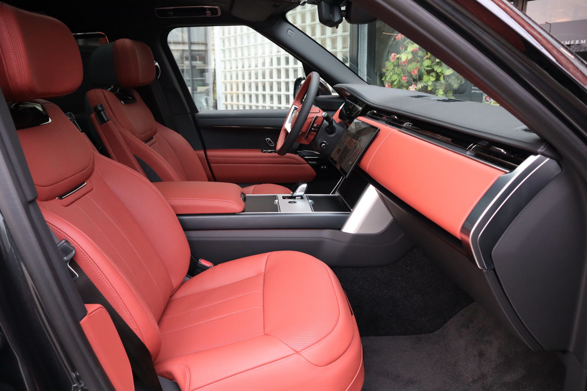 Afbeelding Land Rover Range Rover P615 SV | Meridian Signature Audio, Achterasbesturing, Massage, Trekhaak, Panoramadak, Stuurverwarming