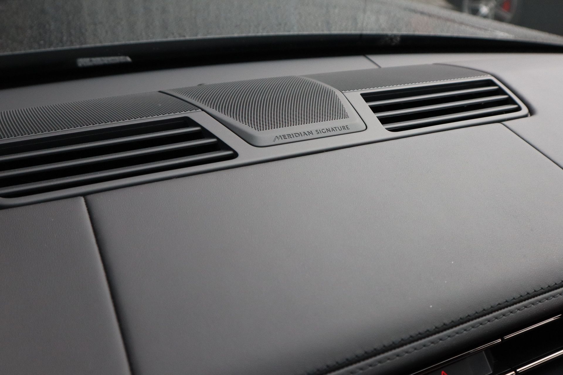 Afbeelding Land Rover Range Rover P615 SV | Meridian Signature Audio, Achterasbesturing, Massage, Trekhaak, Panoramadak, Stuurverwarming