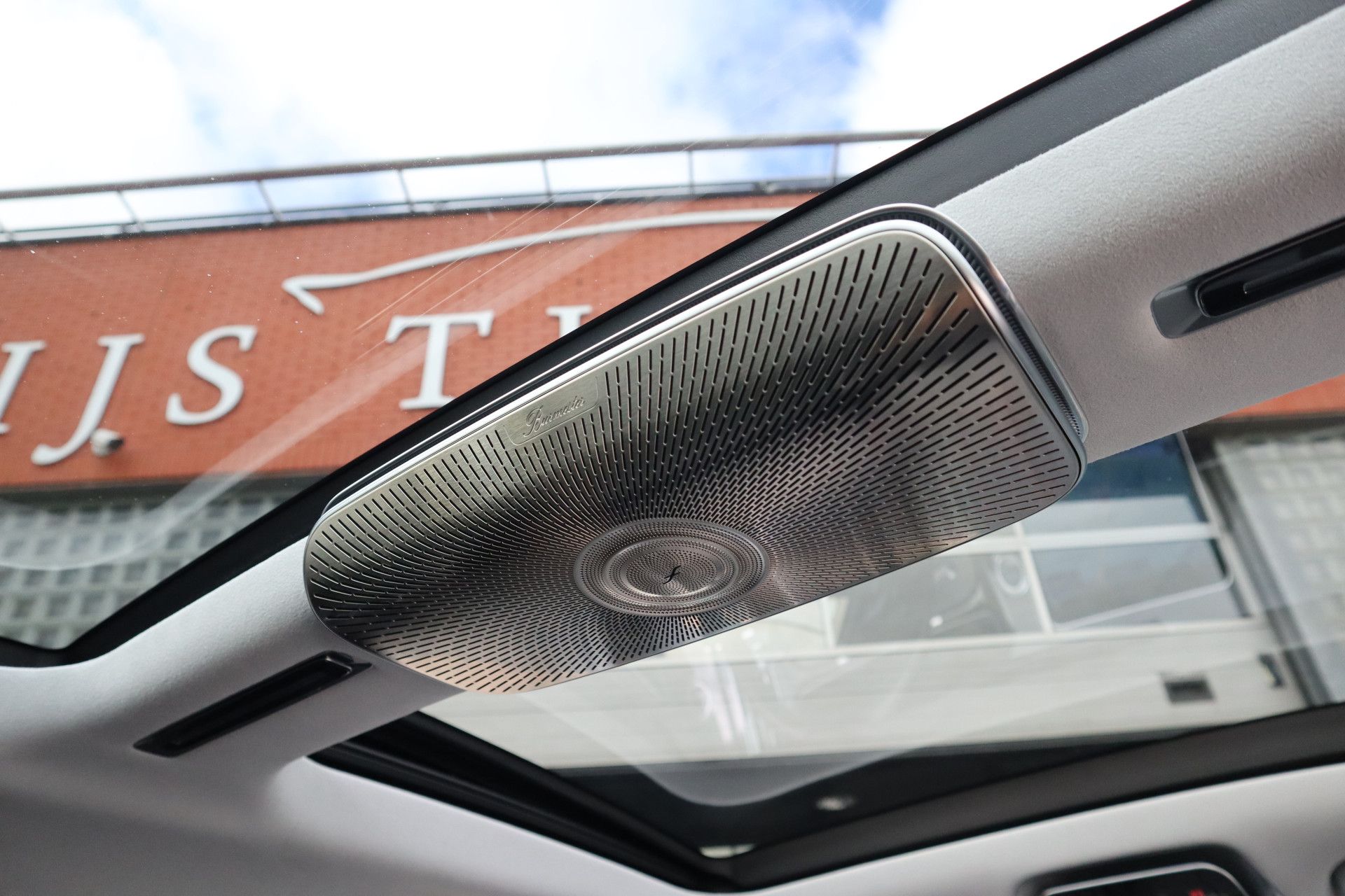 Afbeelding Mercedes-Benz S-Klasse 580 4MATIC Lang | Brabus 571pk, AMG-Line, Burmester High End 4D, Achterasbesturing, Rij-assistentie Plus pakket, Digital Light, Standkachel, Zonweringspakket, Zitklima