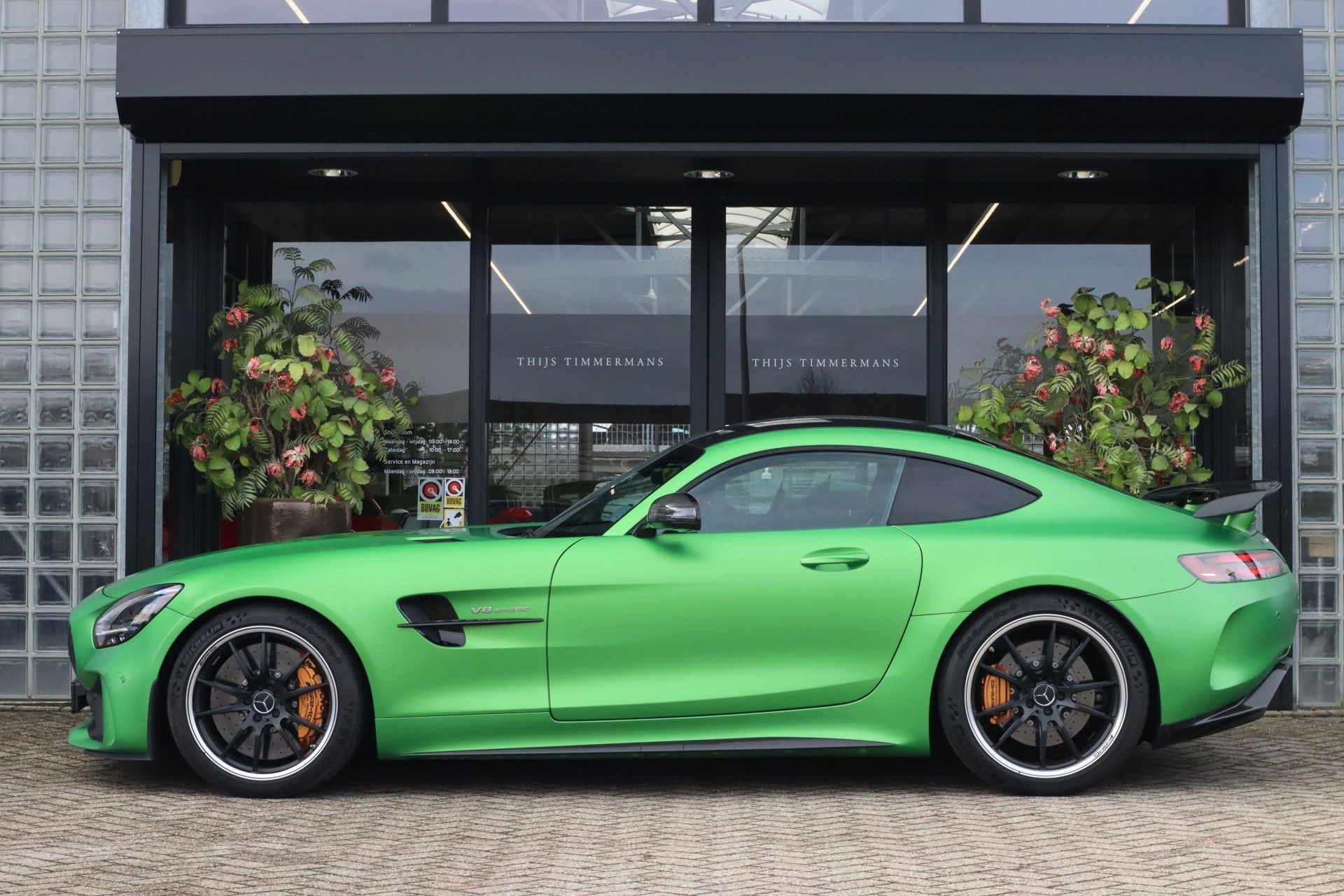 Afbeelding Mercedes-Benz AMG GT R | Keramisch, Carbon in/exterieur, Distronic Plus, Apple Carplay, Stoelverwarming, Green Hell Magno