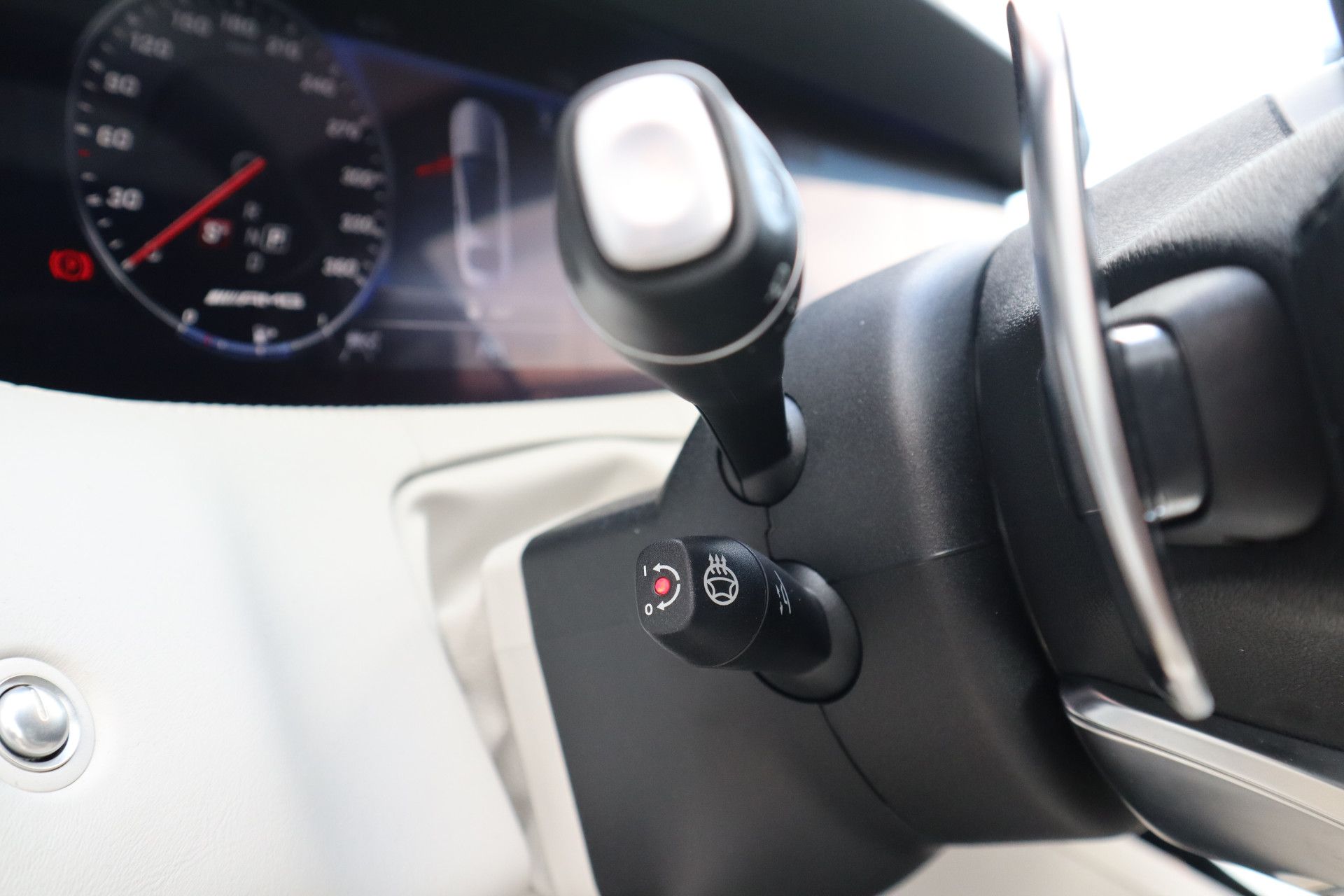 Afbeelding Mercedes-AMG S-Klasse Coupé  65 | Burmester High End, Magic Skydak, Swarovski-koplampen, Massage, Airscarf, Zitklima, Stuurverwarming, Nachtzicht, Rij-ass. Plus pakket, Driver's Package