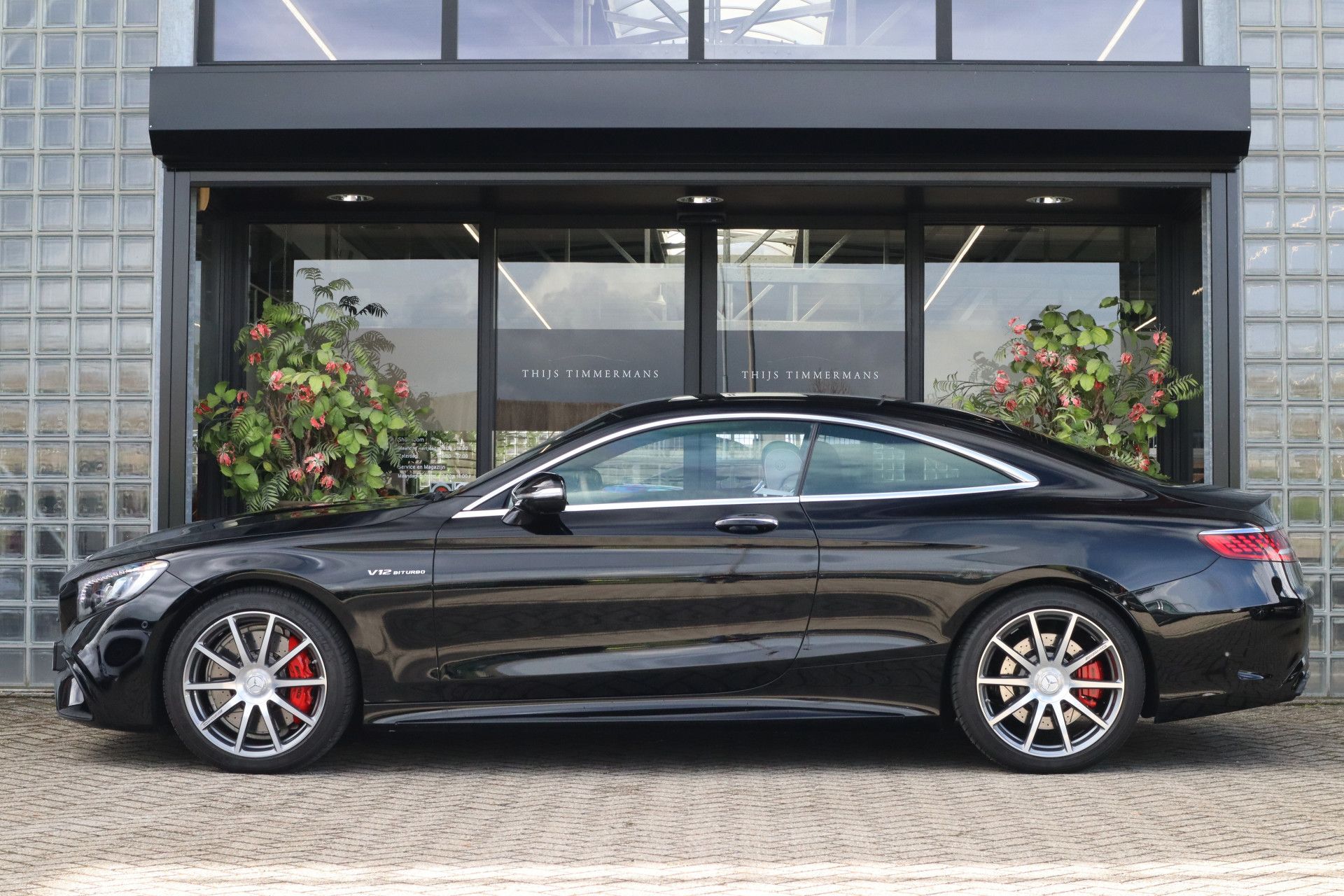 Afbeelding Mercedes-AMG S-Klasse Coupé  65 | Burmester High End, Magic Skydak, Swarovski-koplampen, Massage, Airscarf, Zitklima, Stuurverwarming, Nachtzicht, Rij-ass. Plus pakket, Driver's Package