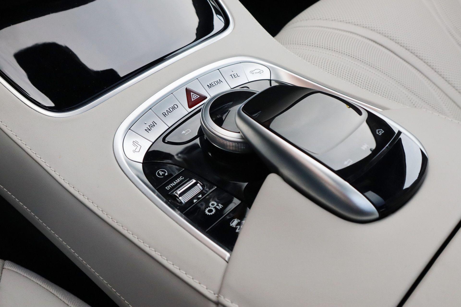 Afbeelding Mercedes-AMG S-Klasse Coupé  65 | Burmester High End, Magic Skydak, Swarovski-koplampen, Massage, Airscarf, Zitklima, Stuurverwarming, Nachtzicht, Rij-ass. Plus pakket, Driver's Package