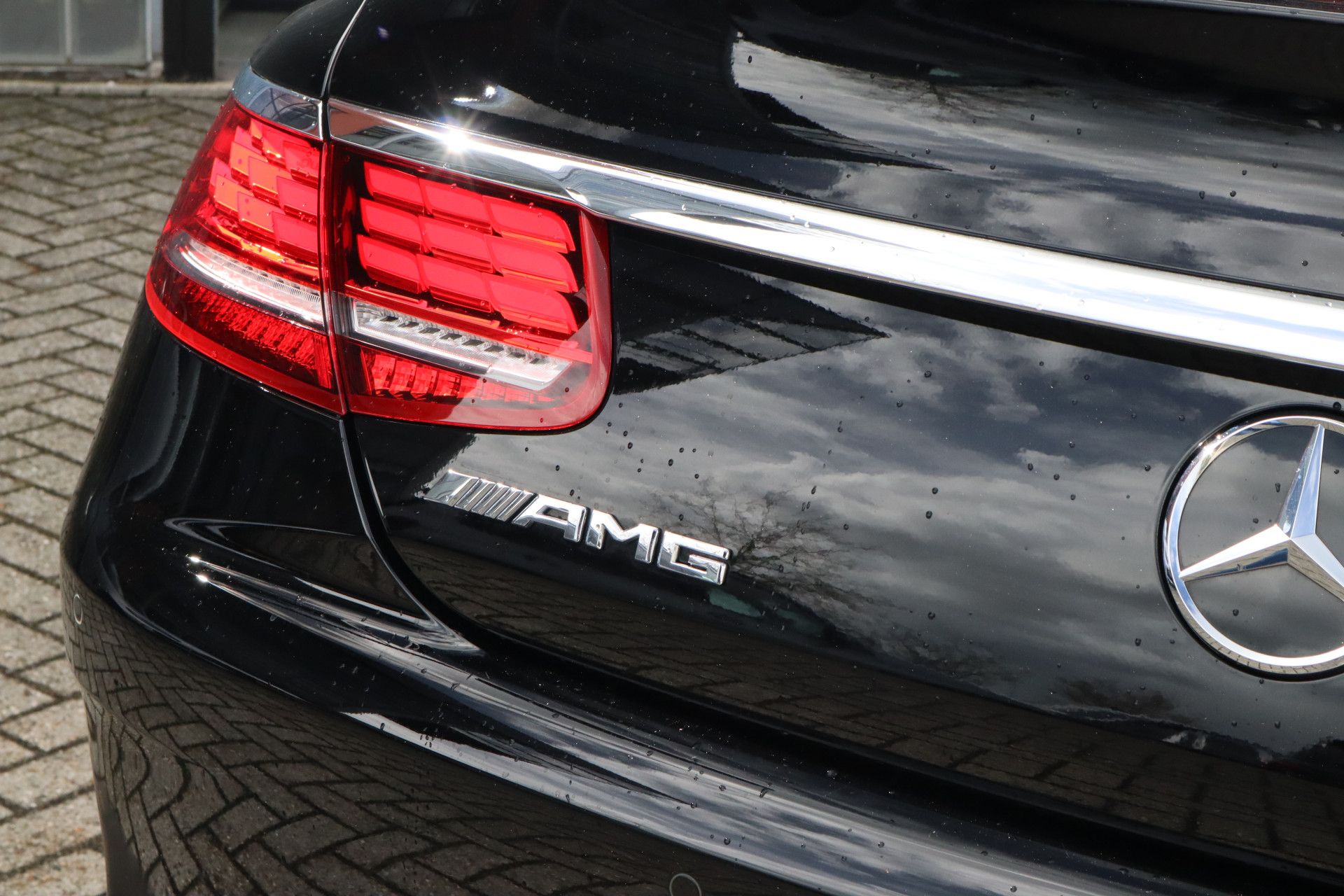 Afbeelding Mercedes-AMG S-Klasse Coupé  65 | Burmester High End, Magic Skydak, Swarovski-koplampen, Massage, Airscarf, Zitklima, Stuurverwarming, Nachtzicht, Rij-ass. Plus pakket, Driver's Package