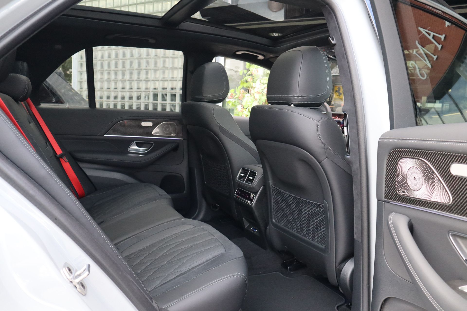 Afbeelding Mercedes-AMG GLE  63 S 4MATIC+ | BRABUS 700 + Uitlaat, BRABUS 24'' + Carbon in/ex, Massage, Leder Exclusief, Rij-ass. Plus pakket, Zitklima, Stuurverwarming, Pano, Driver's Package