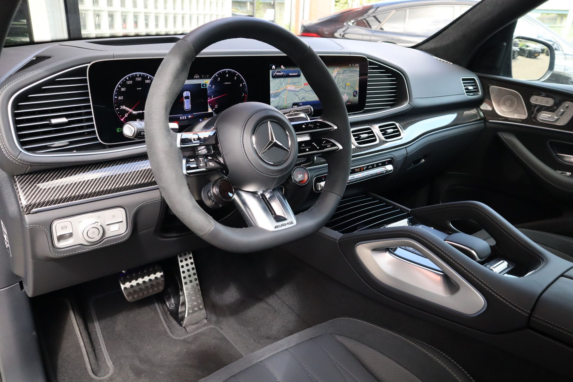 Afbeelding Mercedes-AMG GLE  63 S 4MATIC+ | BRABUS 700 + Uitlaat, BRABUS 24'' + Carbon in/ex, Massage, Leder Exclusief, Rij-ass. Plus pakket, Zitklima, Stuurverwarming, Pano, Driver's Package