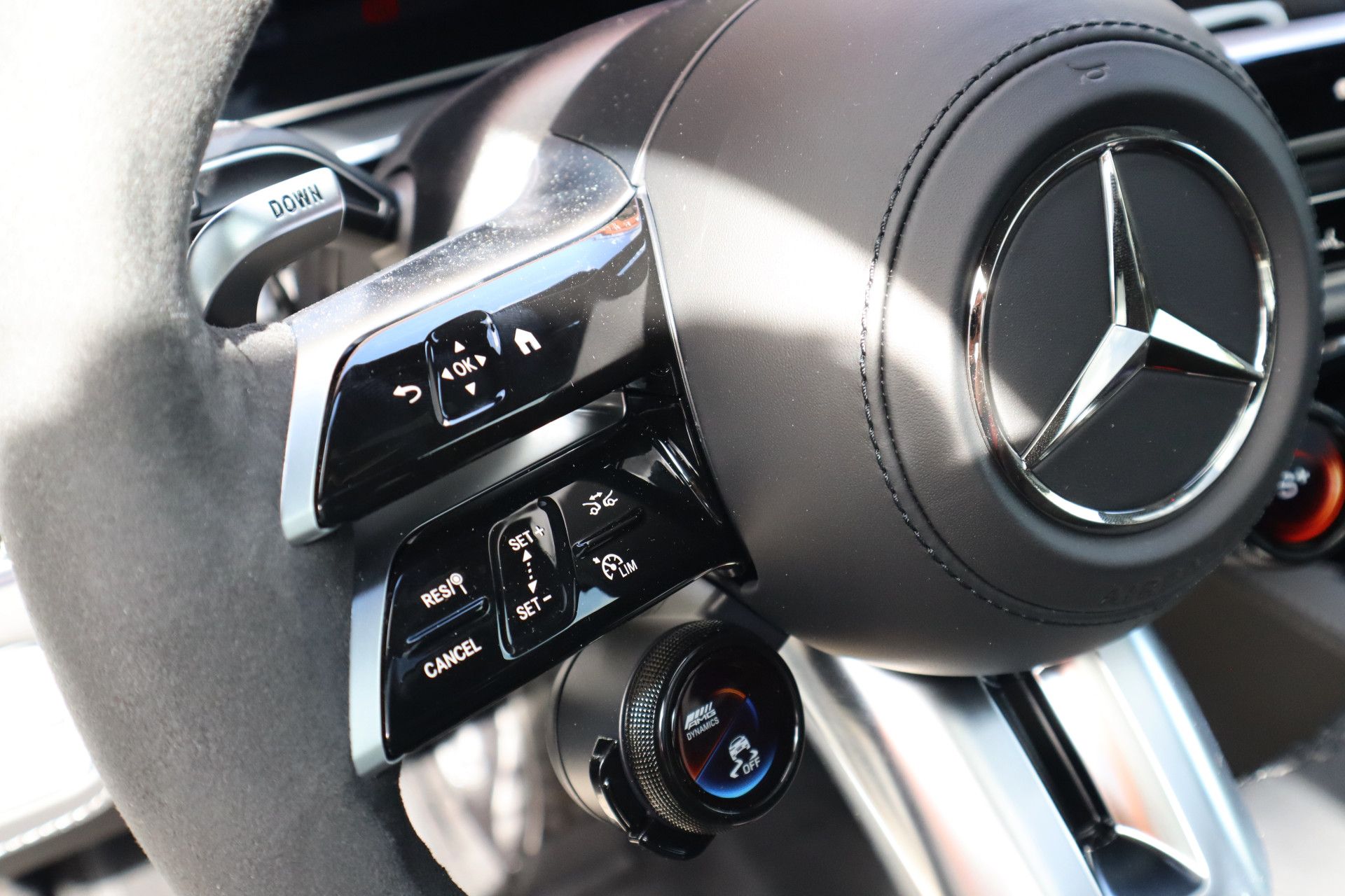 Afbeelding Mercedes-AMG GLE  63 S 4MATIC+ | BRABUS 700 + Uitlaat, BRABUS 24'' + Carbon in/ex, Massage, Leder Exclusief, Rij-ass. Plus pakket, Zitklima, Stuurverwarming, Pano, Driver's Package