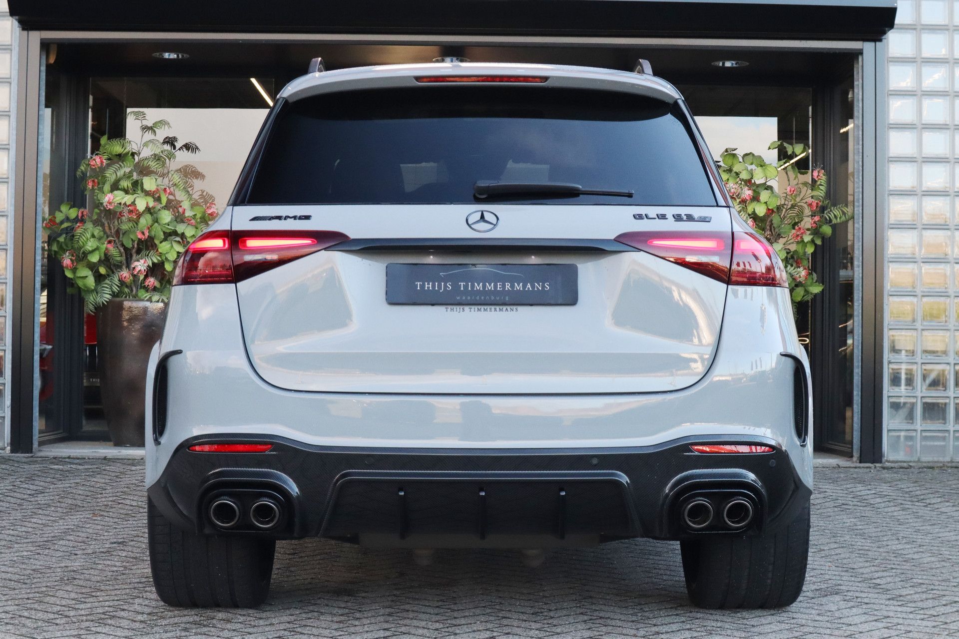 Afbeelding Mercedes-AMG GLE  63 S 4MATIC+ | BRABUS 700 + Uitlaat, BRABUS 24'' + Carbon in/ex, Massage, Leder Exclusief, Rij-ass. Plus pakket, Zitklima, Stuurverwarming, Pano, Driver's Package