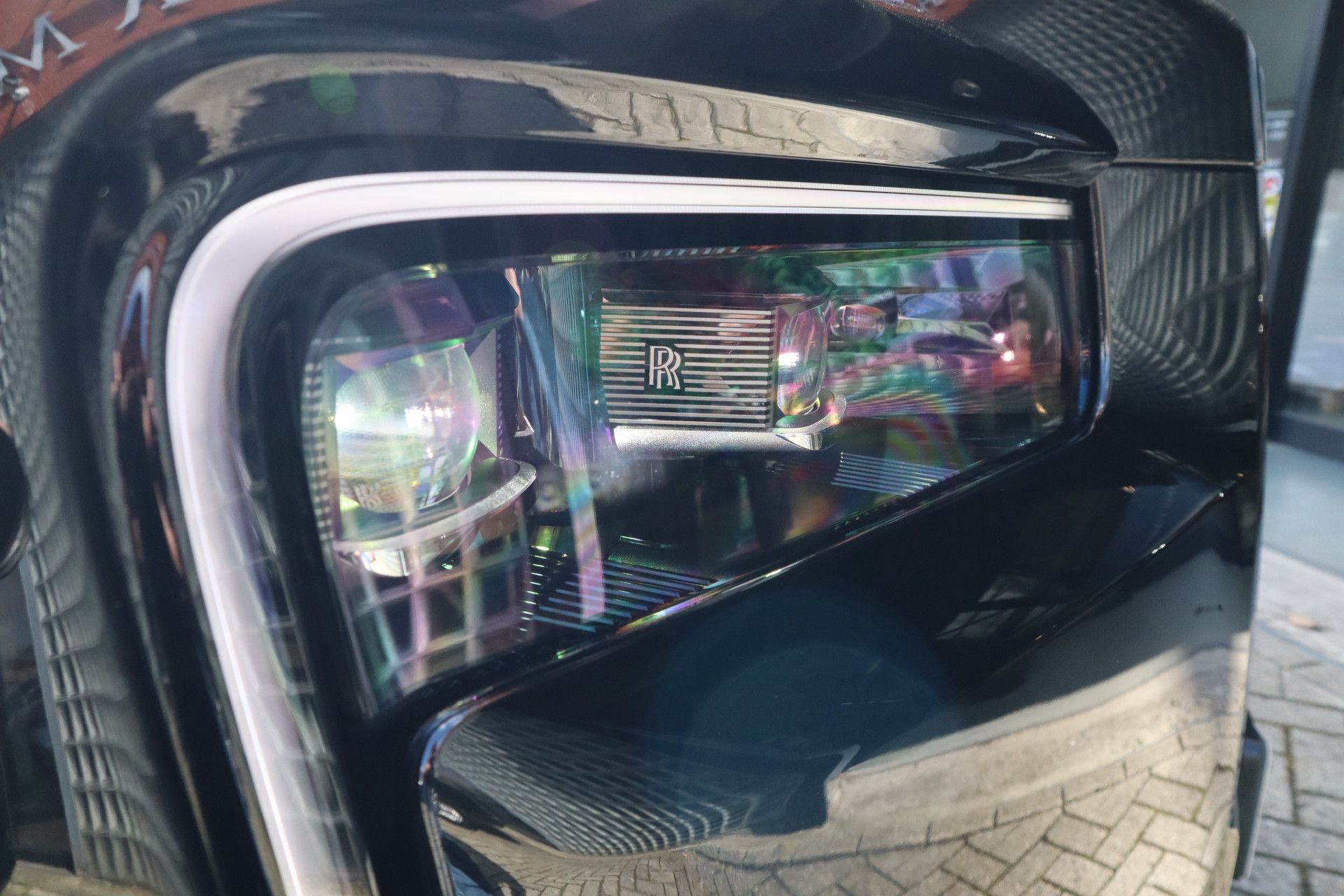 Afbeelding Rolls-Royce Cullinan BLACK BADGE 6.75 V12 | Series II, Starlight, Bespoke Audio, Massage, Entertainment