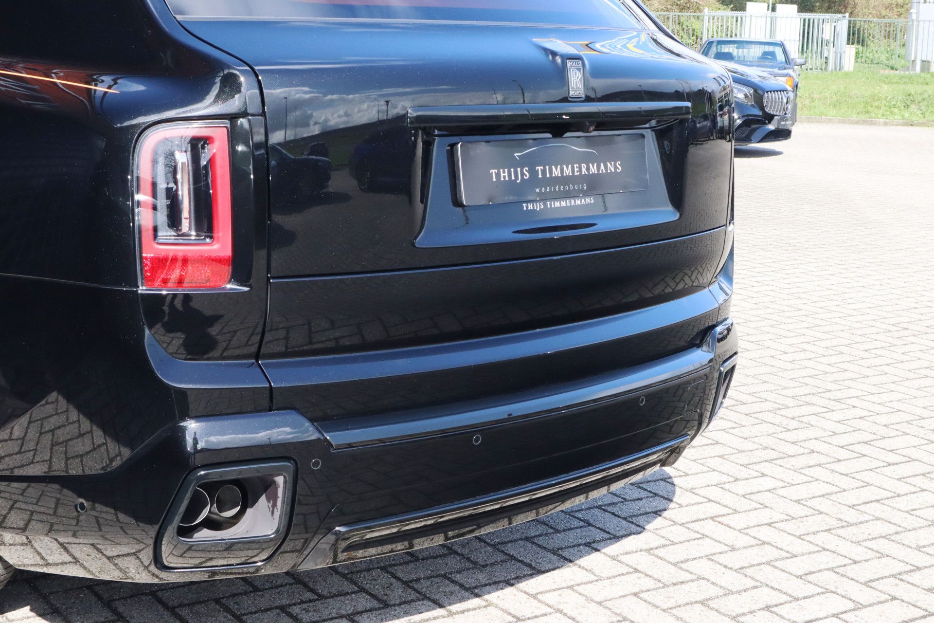 Afbeelding Rolls-Royce Cullinan BLACK BADGE 6.75 V12 | Series II, Starlight, Bespoke Audio, Massage, Entertainment