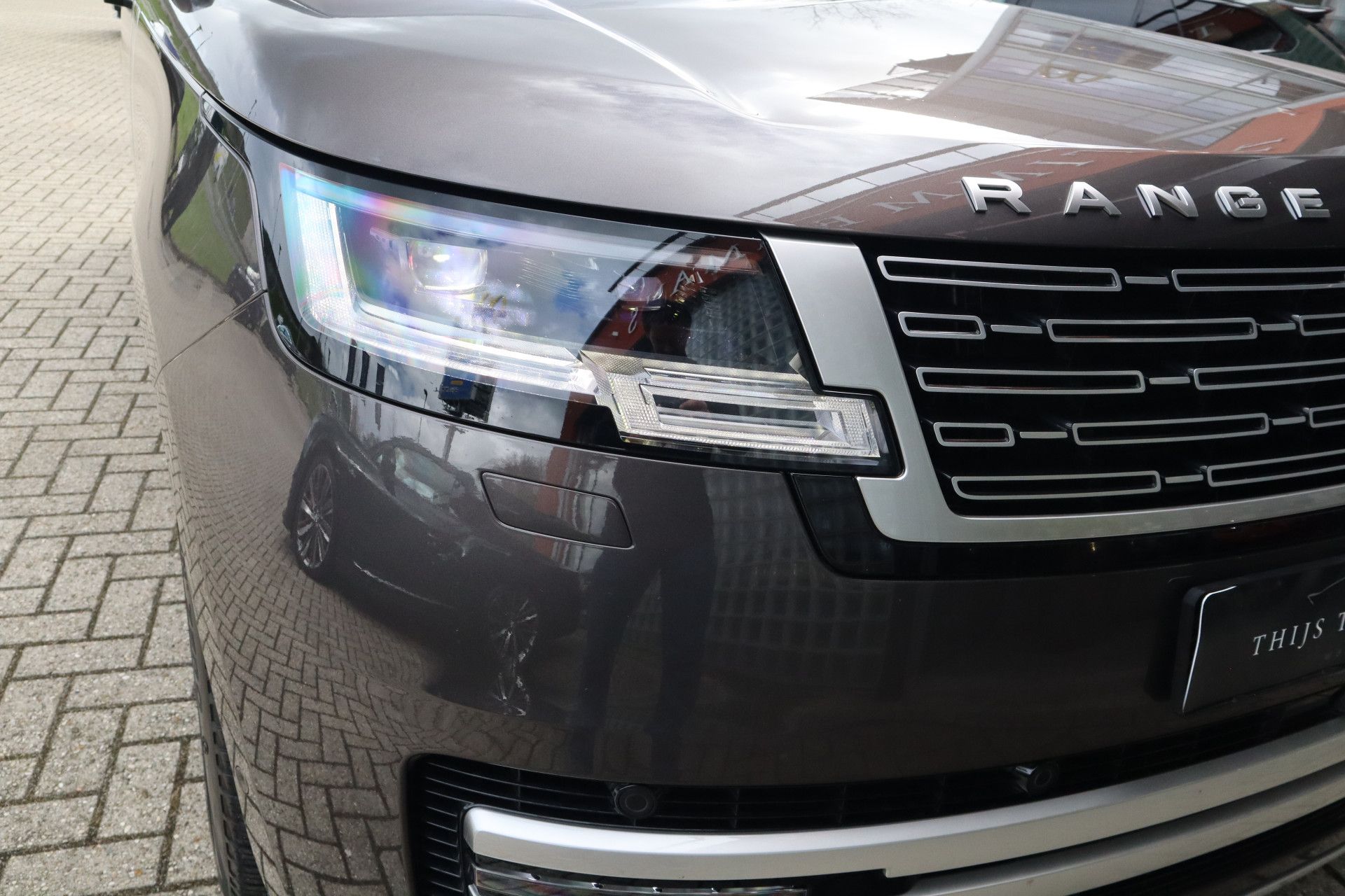 Afbeelding Land Rover Range Rover D350 Autobiography | Meridian Signature Audio, Achterasbesturing, Massage, Trekhaak, Pano, Zonweringspakket, Zitklima, Stuurverwarming, ACC