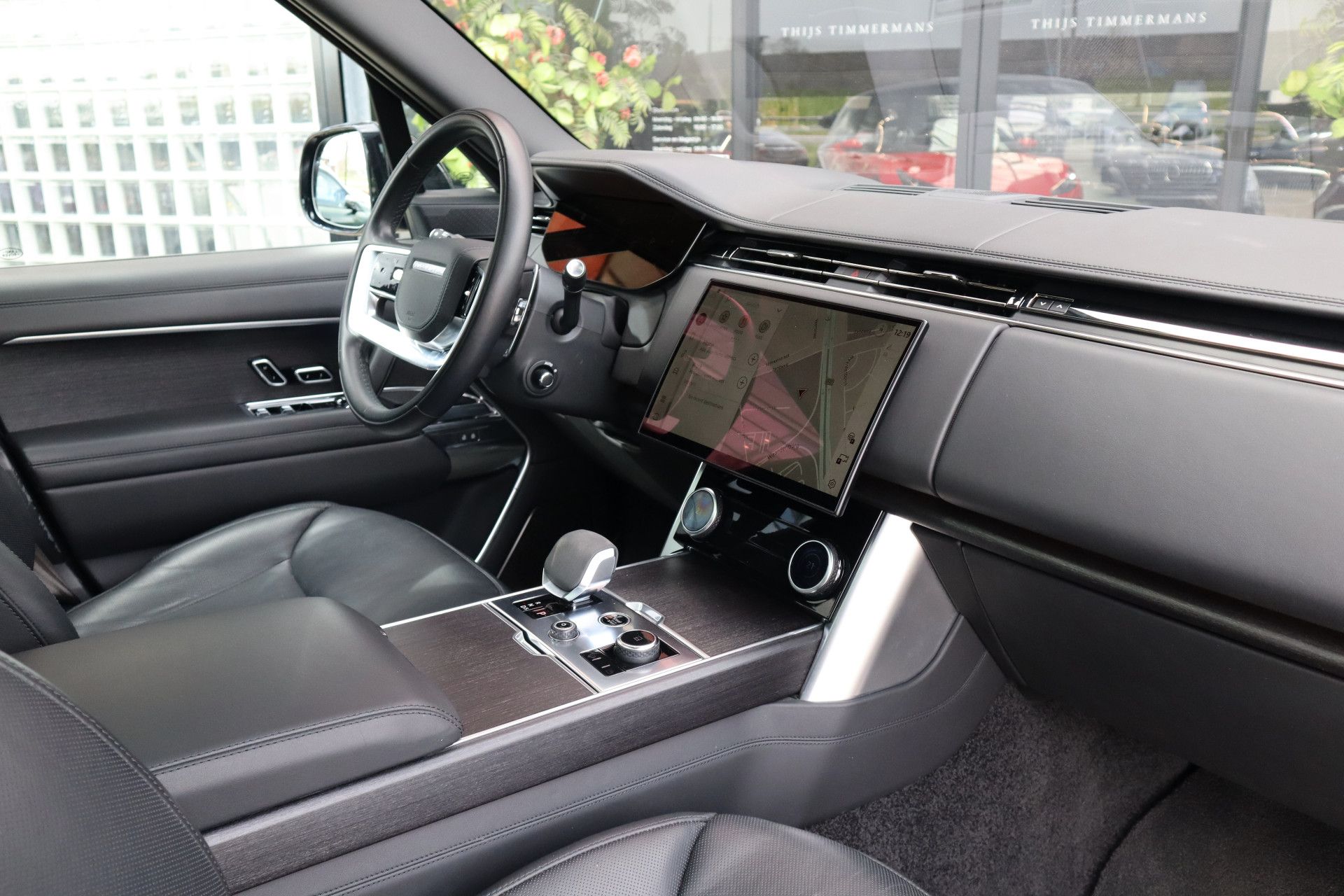 Afbeelding Land Rover Range Rover D350 Autobiography | Meridian Signature Audio, Achterasbesturing, Massage, Trekhaak, Pano, Zonweringspakket, Zitklima, Stuurverwarming, ACC