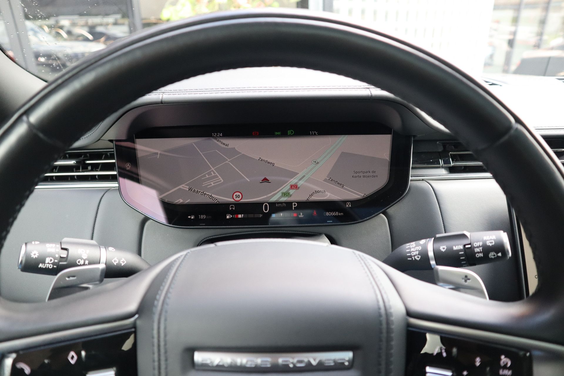 Afbeelding Land Rover Range Rover D350 Autobiography | Meridian Signature Audio, Achterasbesturing, Massage, Trekhaak, Pano, Zonweringspakket, Zitklima, Stuurverwarming, ACC