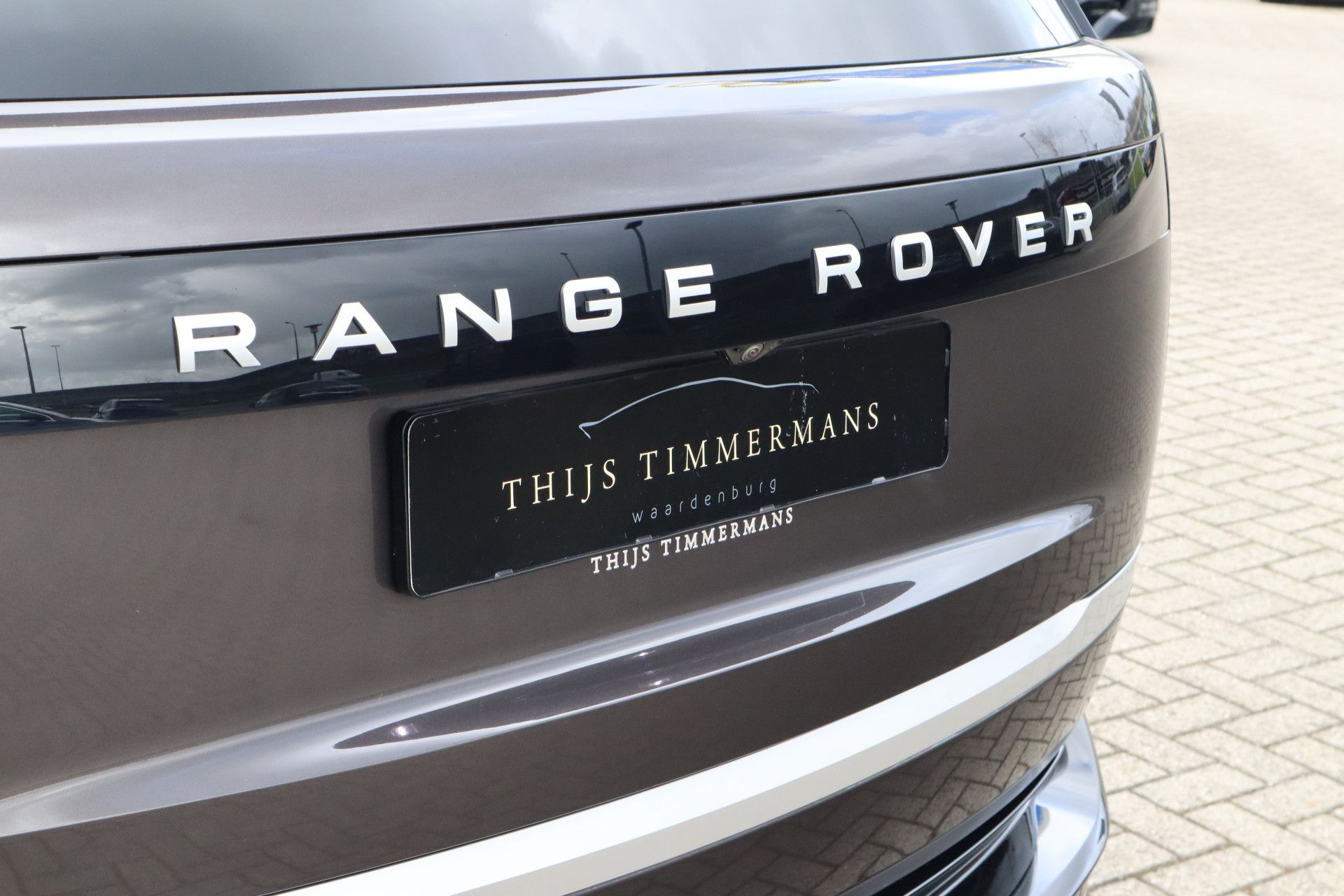 Afbeelding Land Rover Range Rover D350 Autobiography | Meridian Signature Audio, Achterasbesturing, Massage, Trekhaak, Pano, Zonweringspakket, Zitklima, Stuurverwarming, ACC