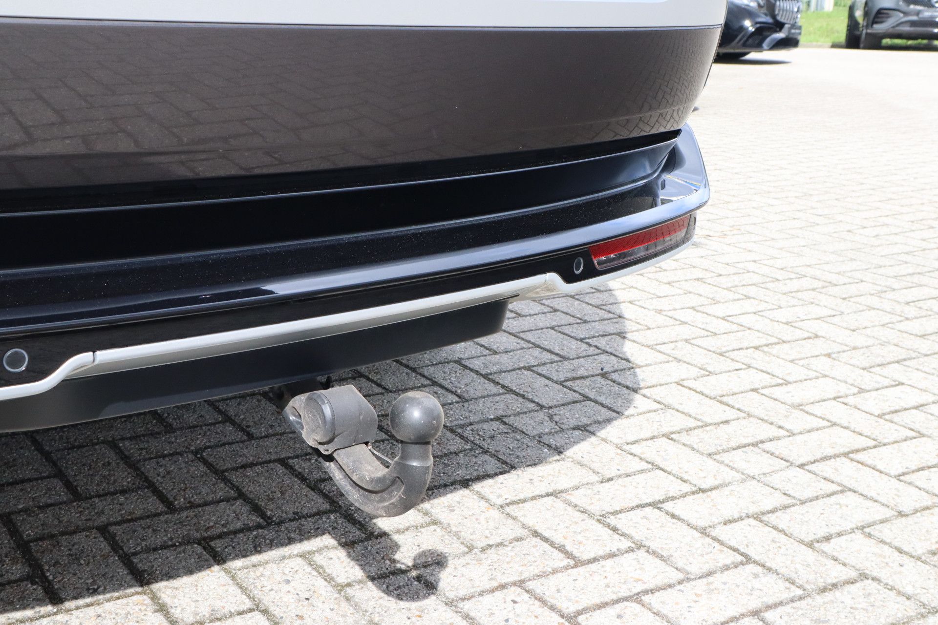 Afbeelding Land Rover Range Rover D350 Autobiography | Meridian Signature Audio, Achterasbesturing, Massage, Trekhaak, Pano, Zonweringspakket, Zitklima, Stuurverwarming, ACC