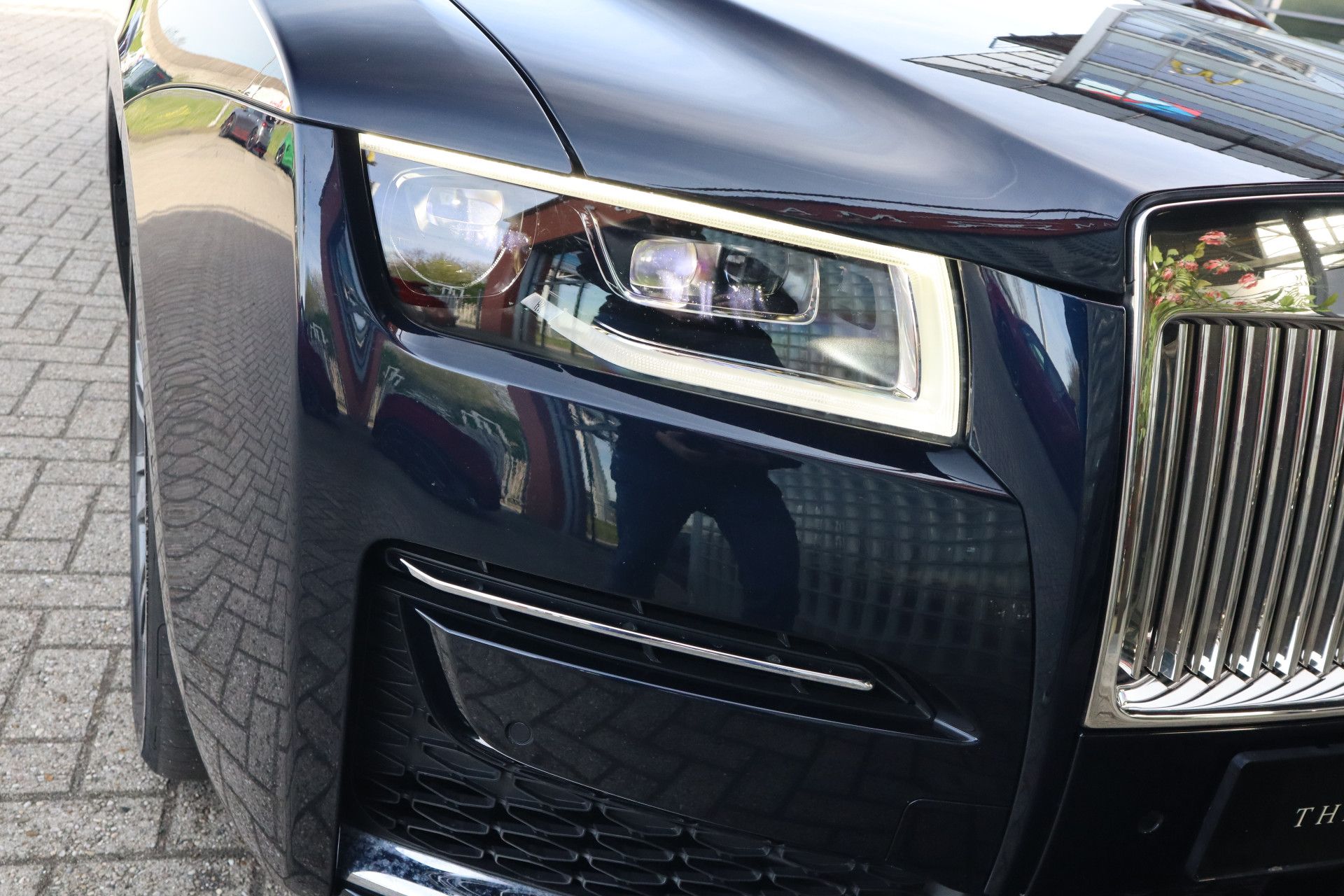 Afbeelding Rolls-Royce Ghost 6.75 V12 | Massagestoelen, Panoramadak, Stoelverwarming, Stuurverwarming, Adaptive CC, Koelkast