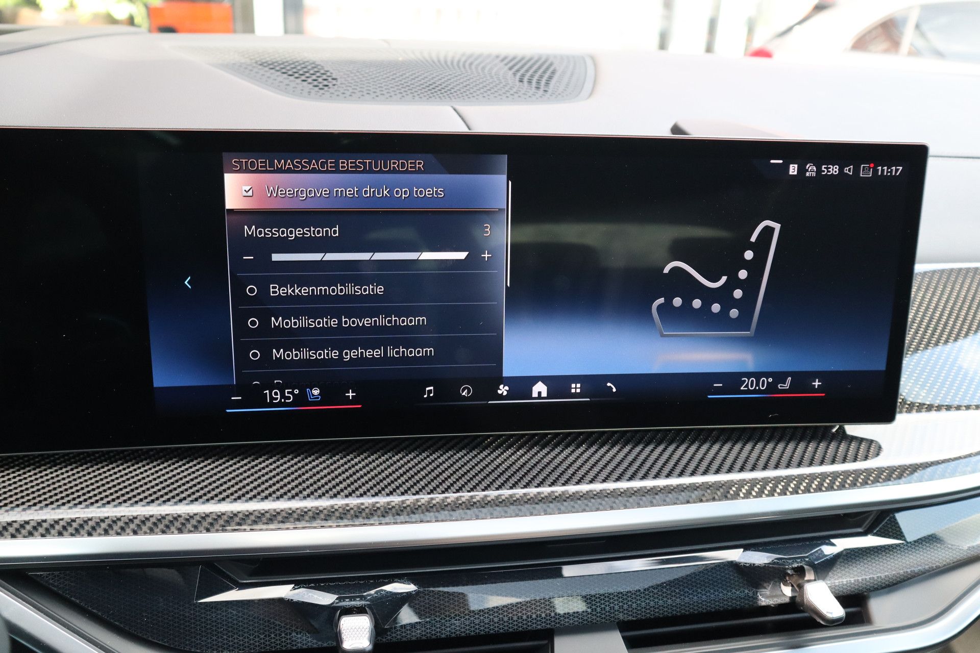 Afbeelding BMW X5 xDrive50e | M Sportpakket Pro, Carbon interieur, Sportstoelen, Massage, Driving Ass. Prof., Harman/Kardon, Trekhaak, Pano, Zitklima, Stuurverwarming
