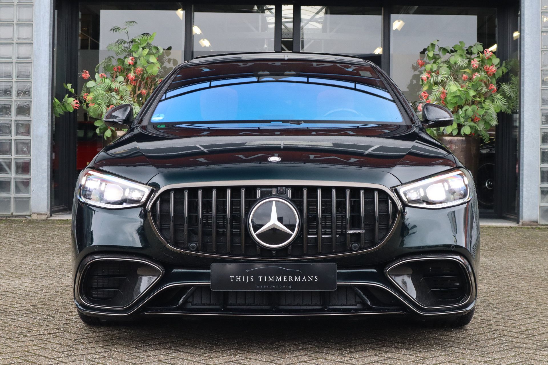 Afbeelding Mercedes-AMG S-Klasse  63 S E Performance | Keramisch, Burmester High End 4D, Carbon in/ex, Entertainment, Massage, Rij-ass. Plus pakket, Leder Exclusief, Driver's Package, Zitklima