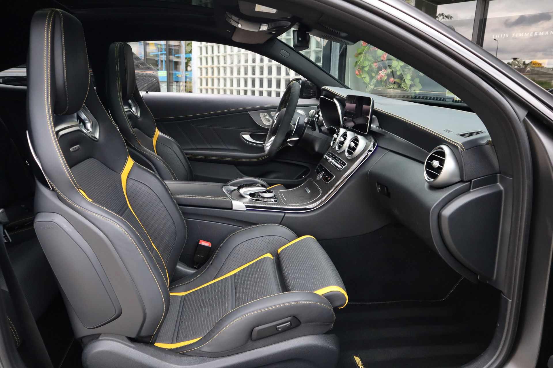 Afbeelding Mercedes-AMG C-Klasse Coupé  63 S Final Edition 1 of 499 | Keramisch, Carbon in/ex, Performance-stoelen, Rij-ass. Plus pakket, Burmester, Pano, Driver's Package