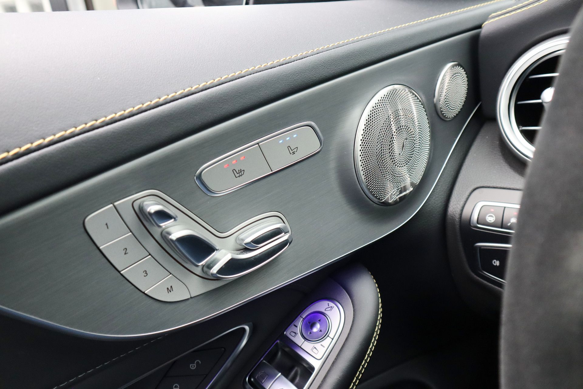 Afbeelding Mercedes-AMG C-Klasse Coupé  63 S Final Edition 1 of 499 | Keramisch, Carbon in/ex, Performance-stoelen, Rij-ass. Plus pakket, Burmester, Pano, Driver's Package
